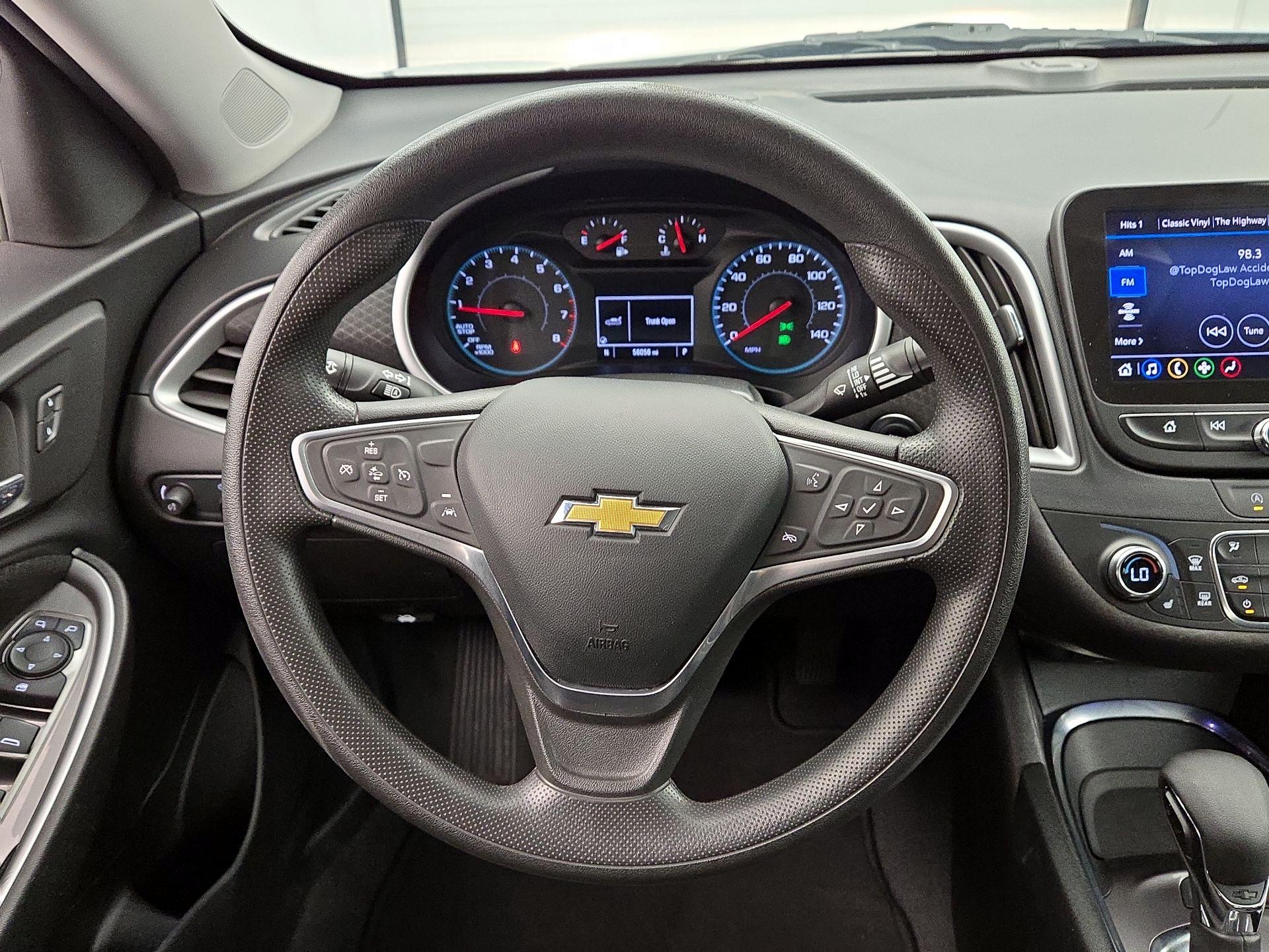 Thumbnail: 2023 Chevrolet Malibu - 10