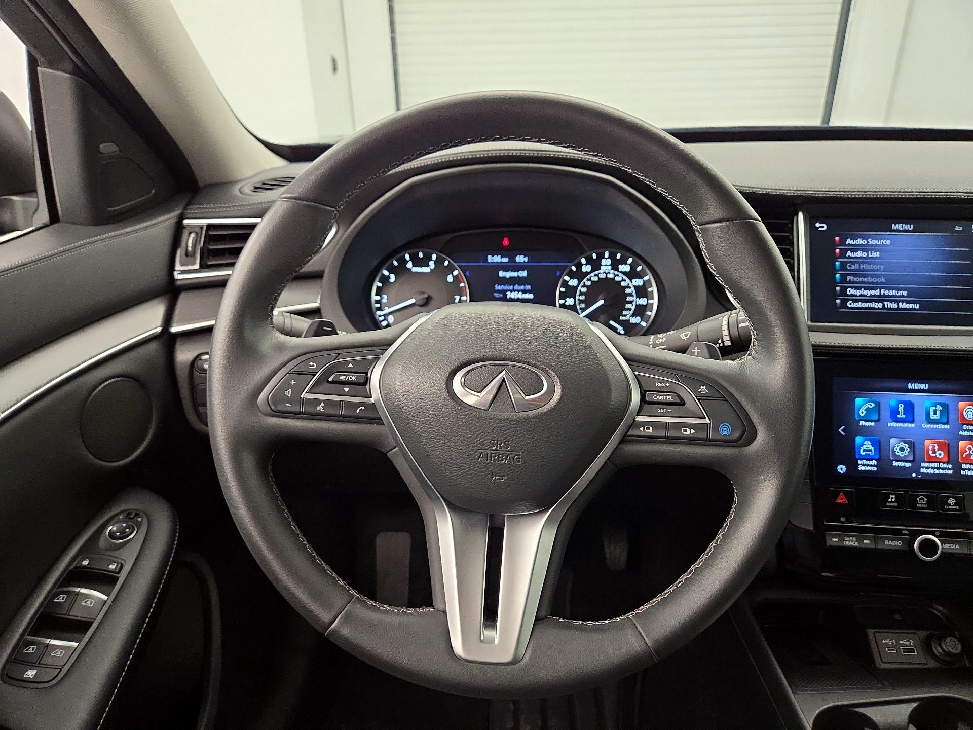 Thumbnail: 2023 INFINITI QX50 - 10