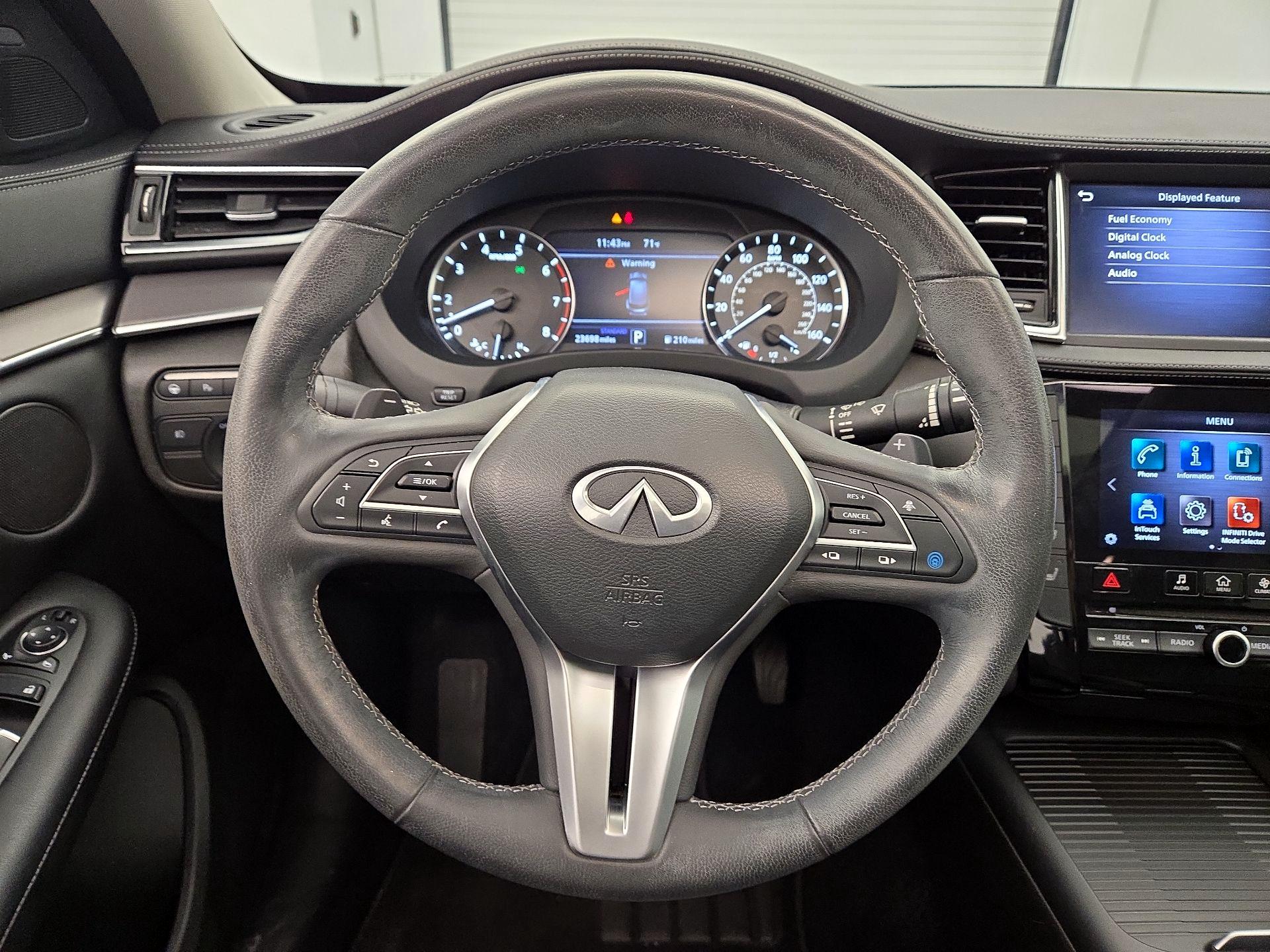 Thumbnail: 2022 INFINITI QX50 - 10