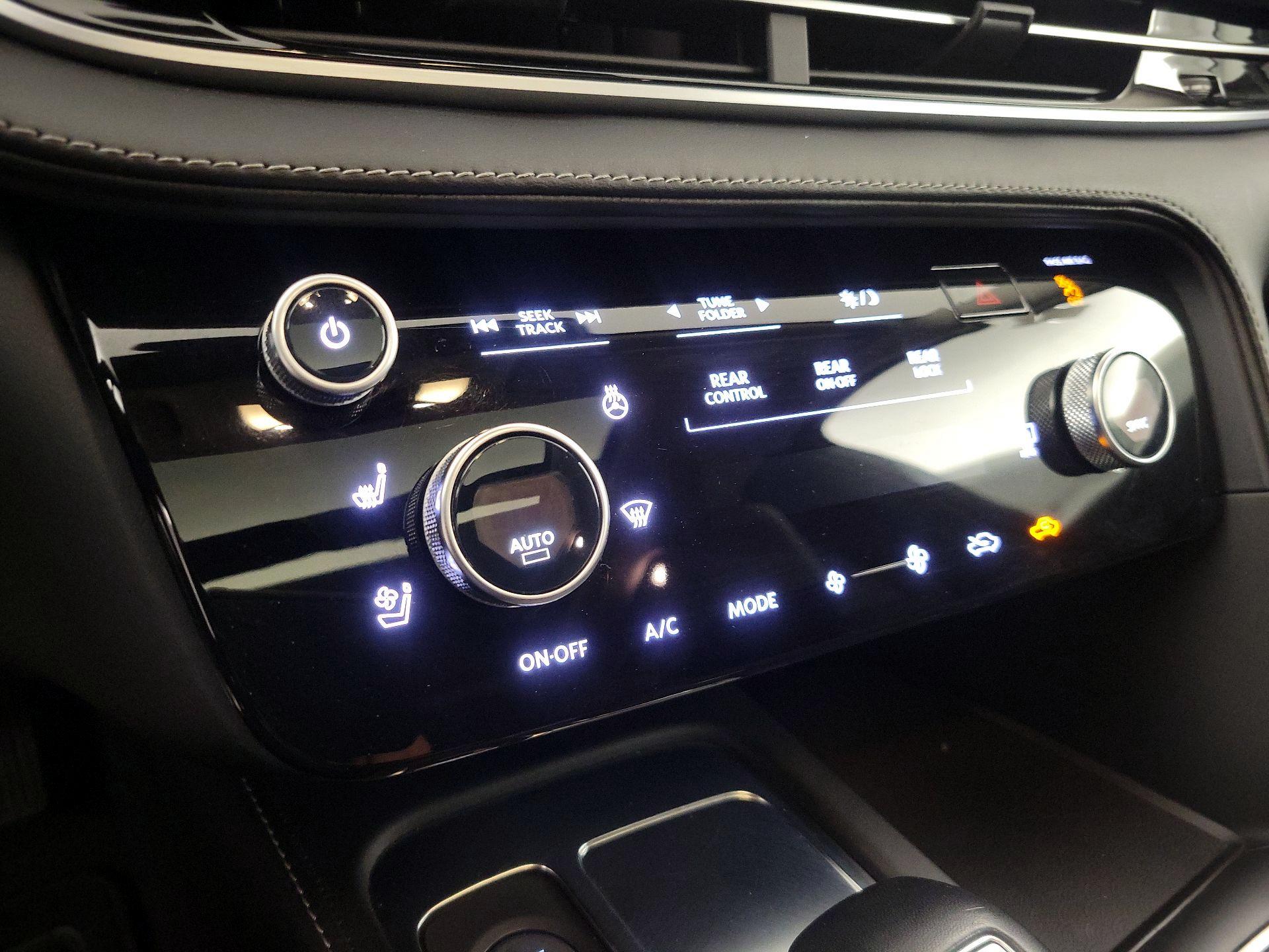 Thumbnail: 2022 INFINITI QX60 - 17