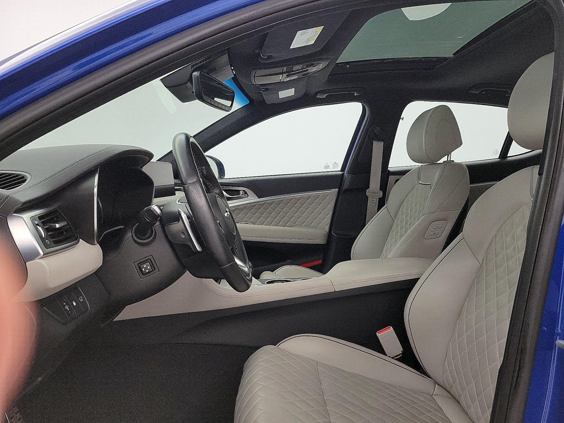 Thumbnail: 2023 Genesis G70 - 20