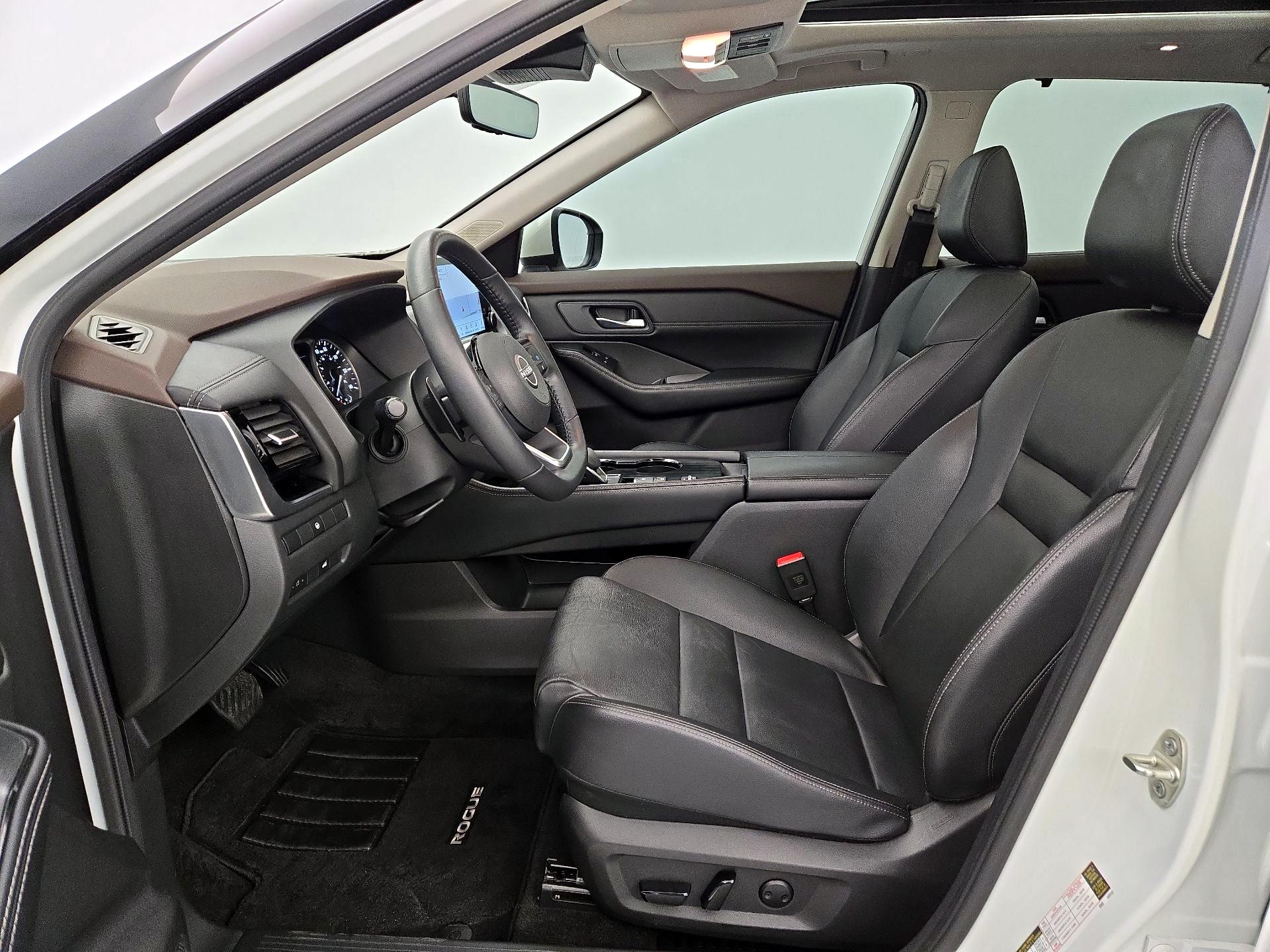 Thumbnail: 2023 Nissan Rogue - 11