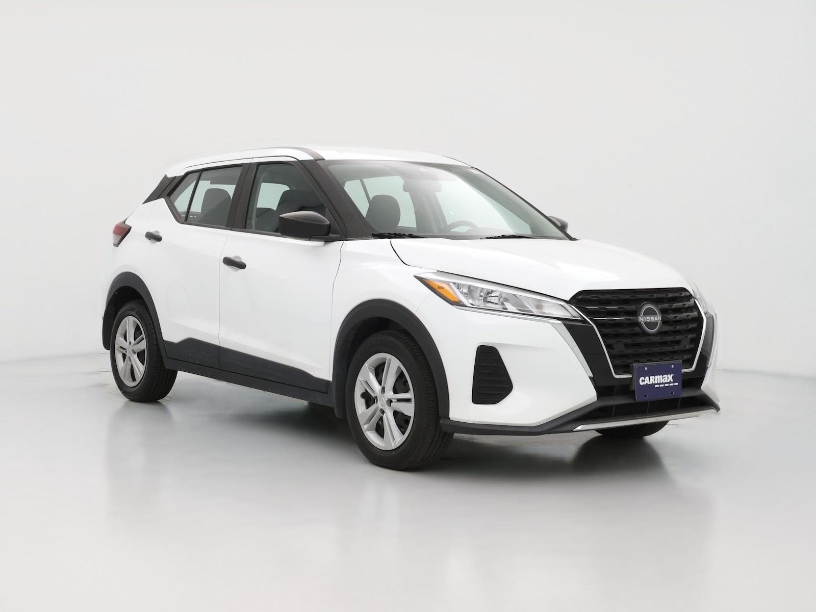 2023 Nissan Kicks