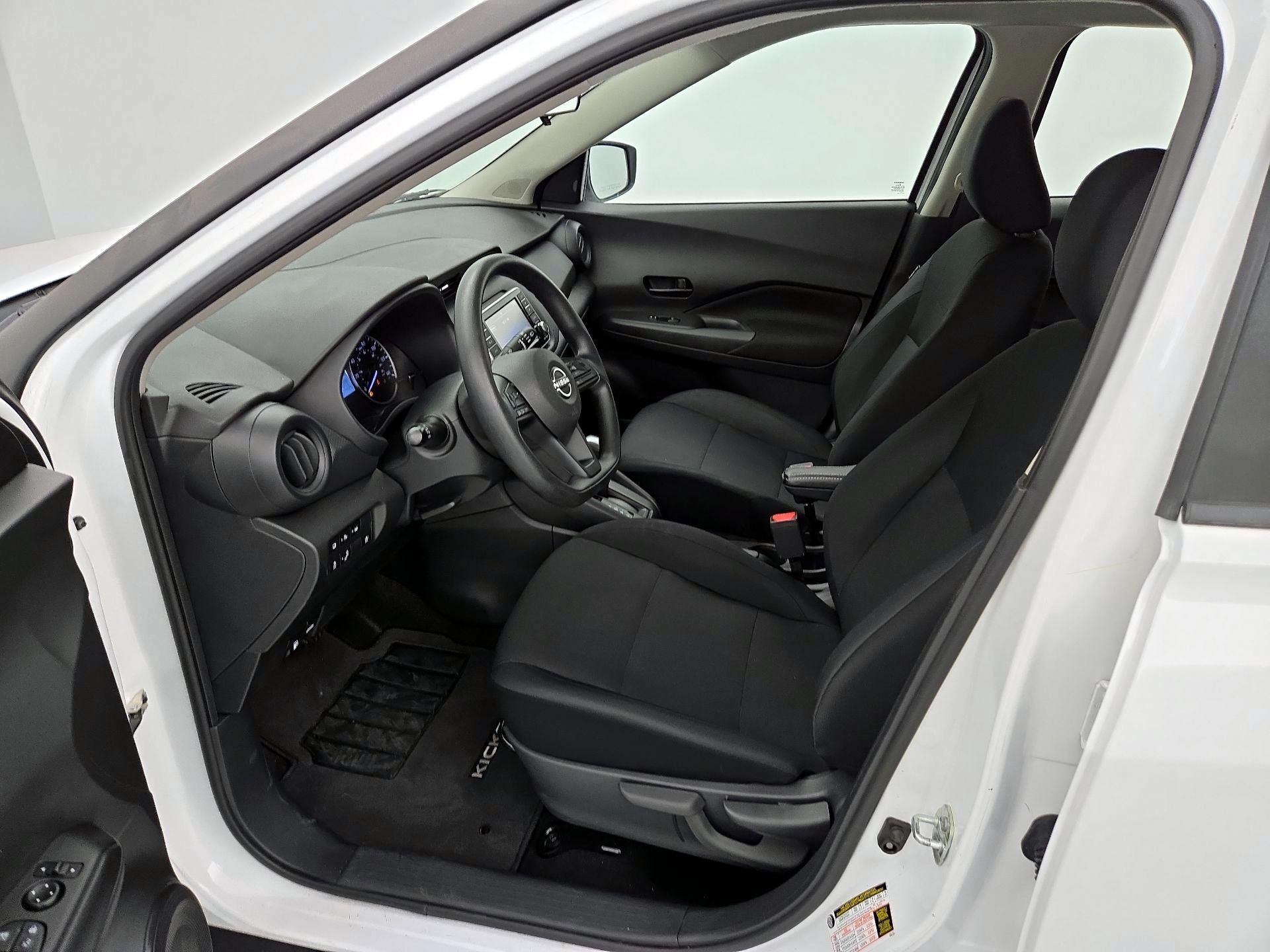 Thumbnail: 2023 Nissan Kicks - 11
