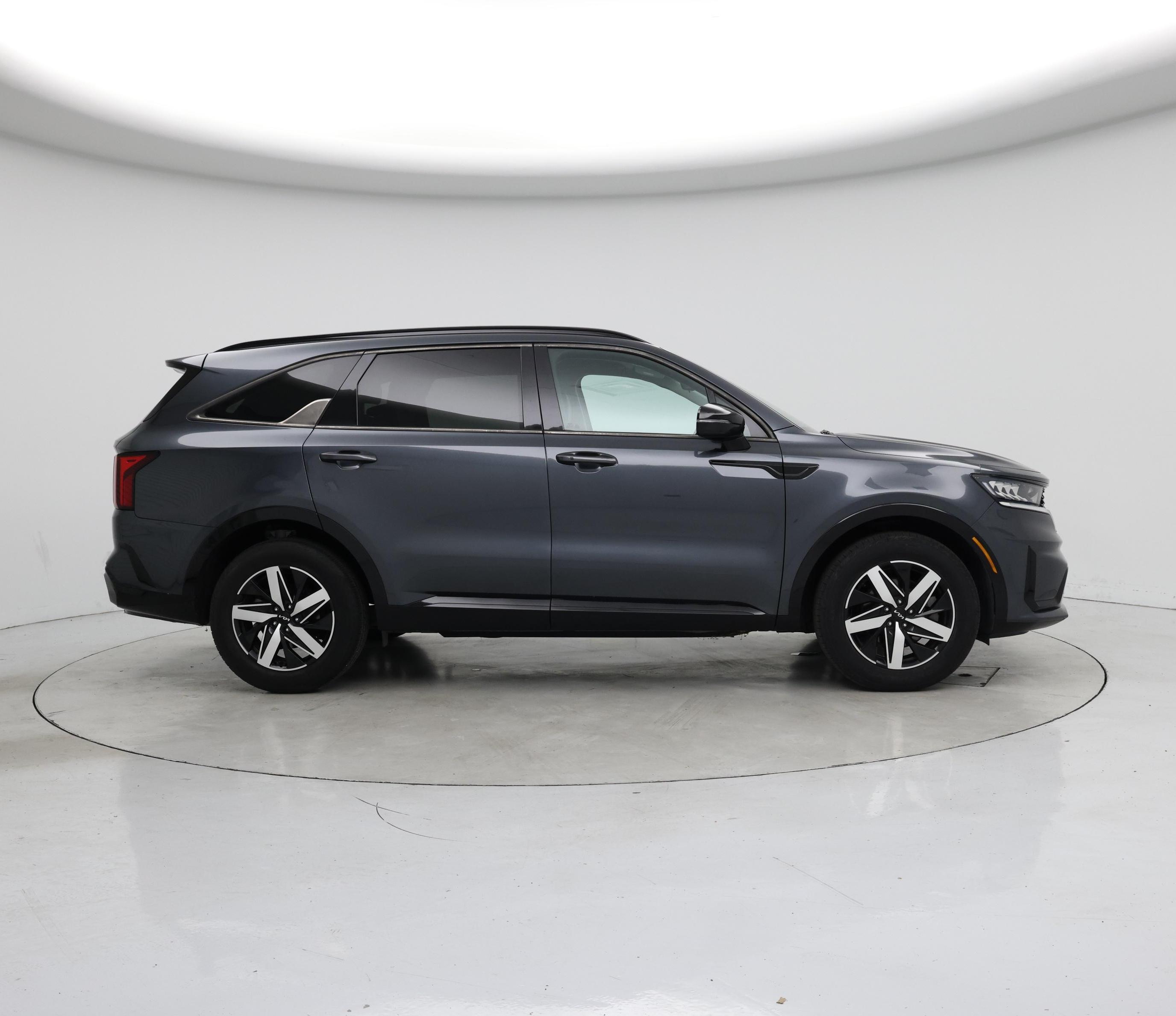Thumbnail: 2022 Kia Sorento - 7