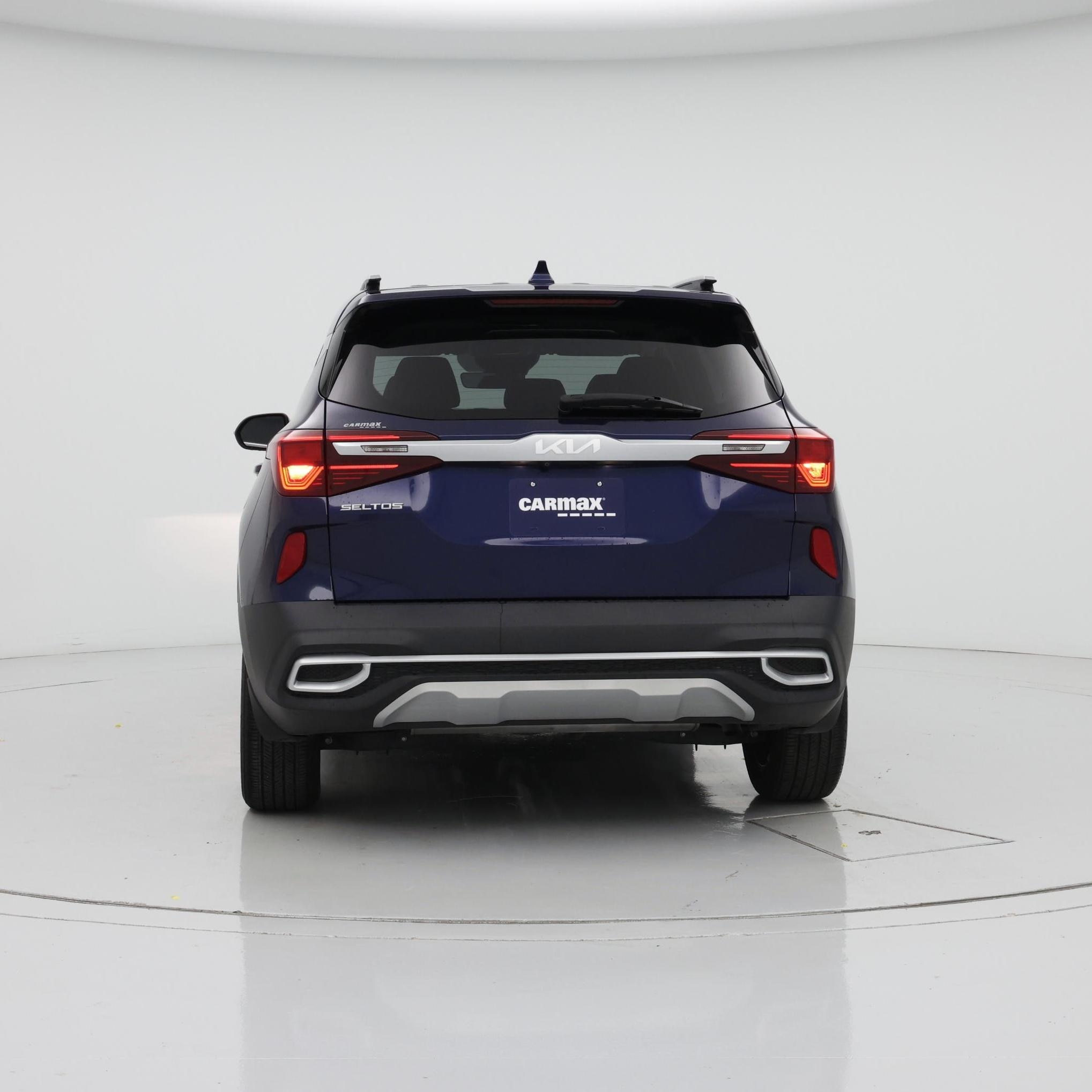 Thumbnail: 2023 Kia Seltos - 6
