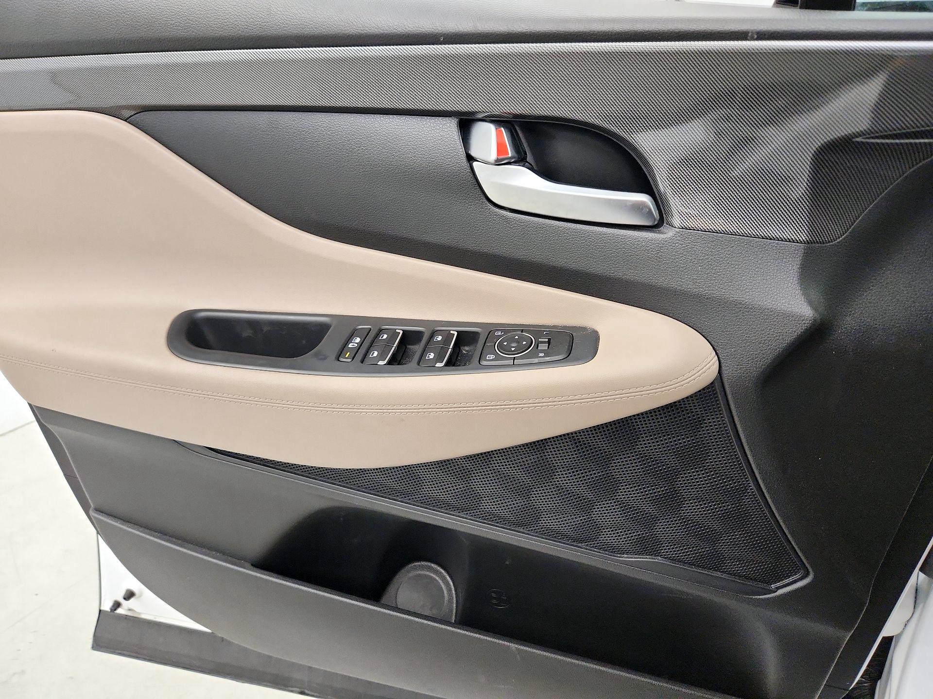 Thumbnail: 2023 Hyundai Santa Fe - 12
