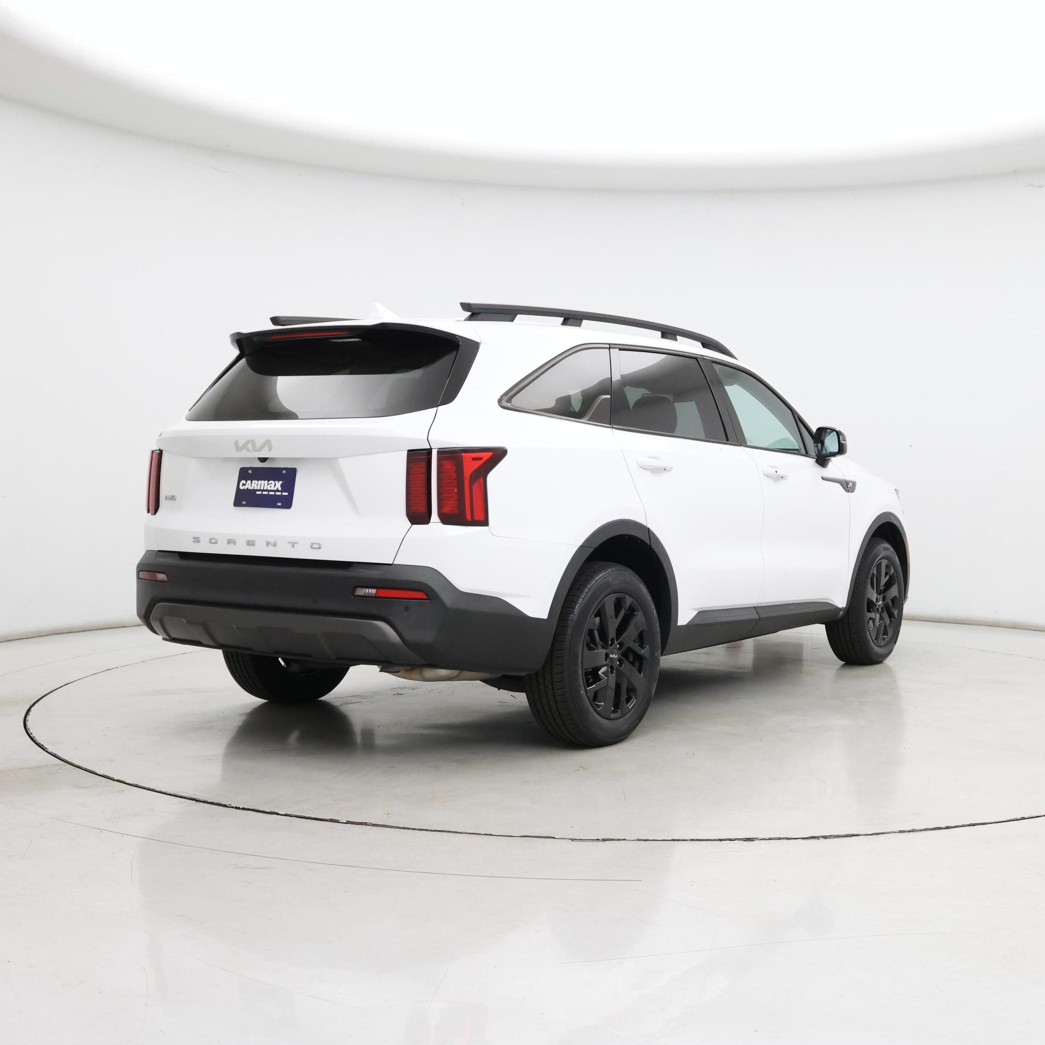 Thumbnail: 2022 Kia Sorento - 8