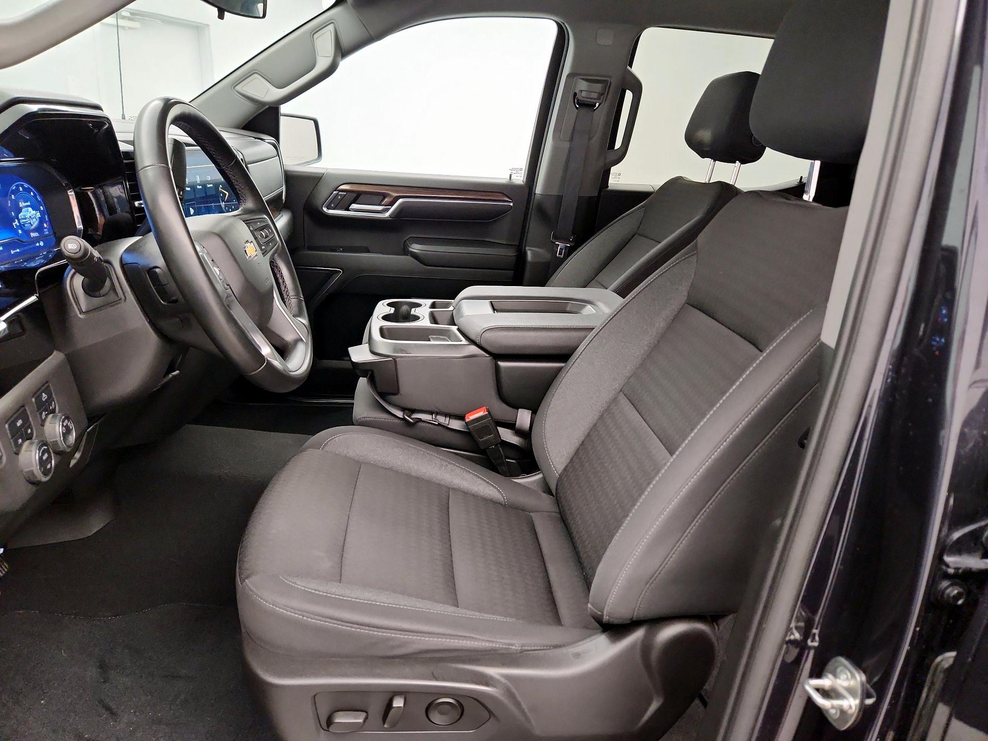 Thumbnail: 2023 Chevrolet Silverado 1500 - 11
