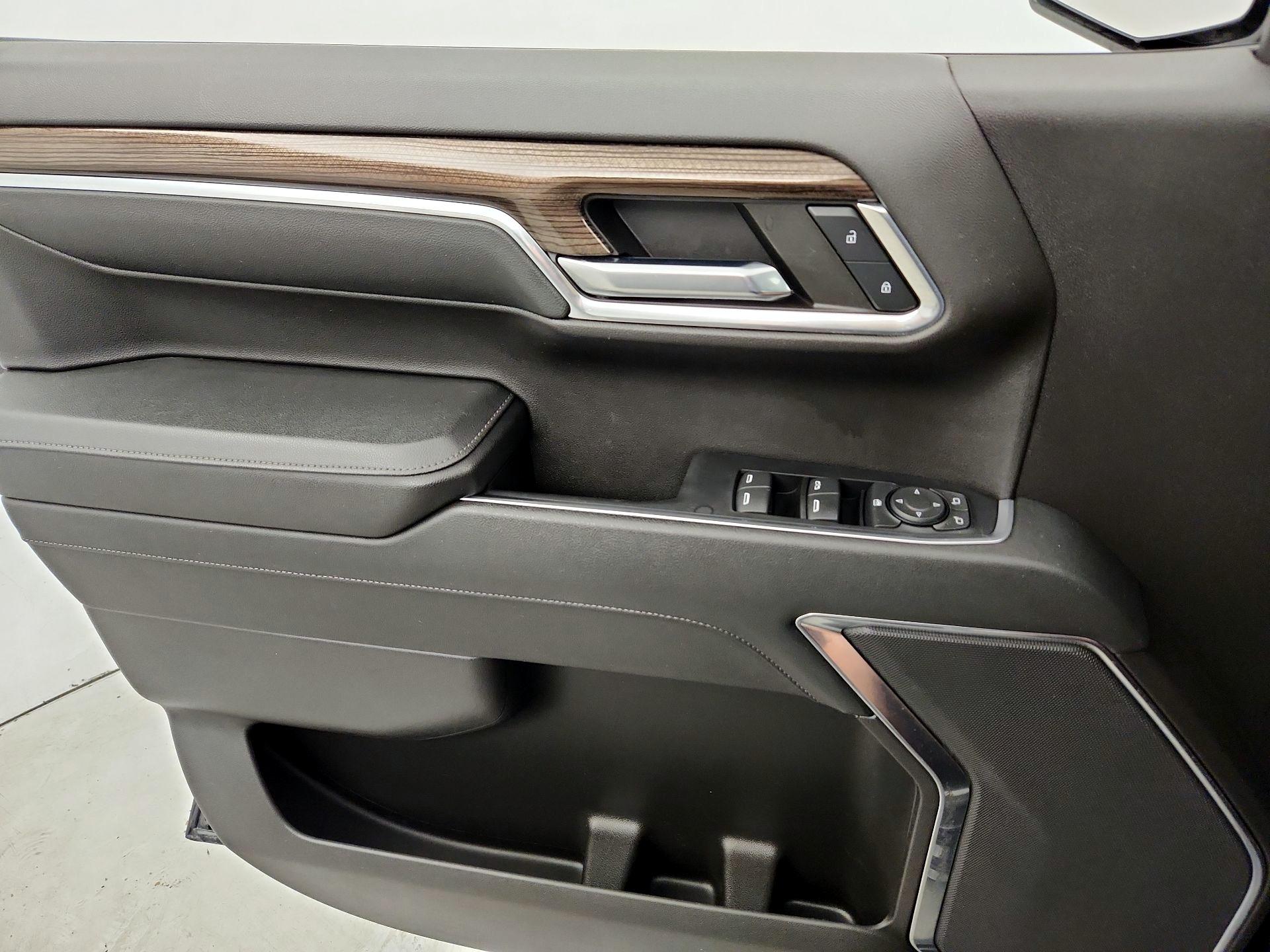 Thumbnail: 2023 Chevrolet Silverado 1500 - 12