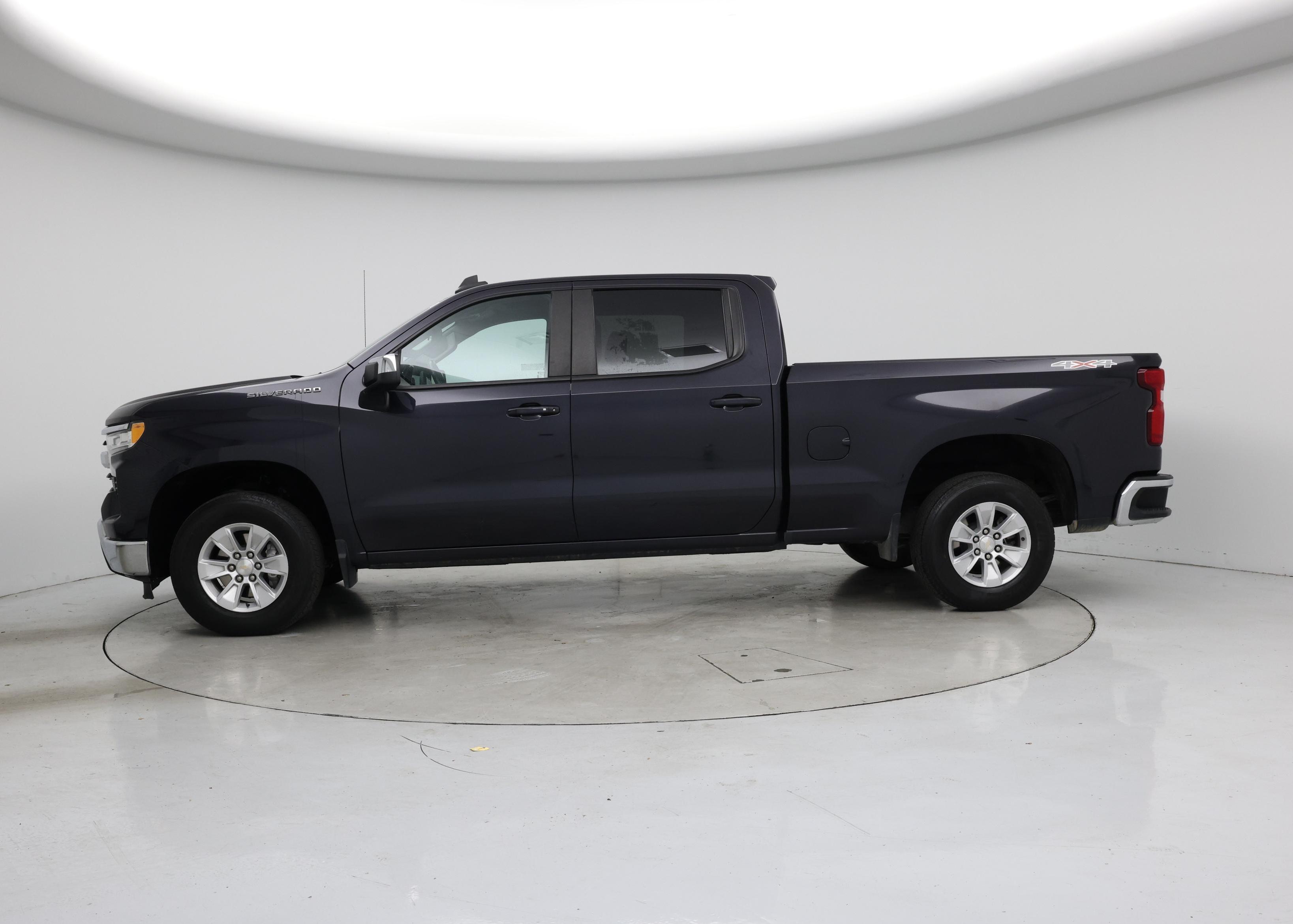 Thumbnail: 2023 Chevrolet Silverado 1500 - 3