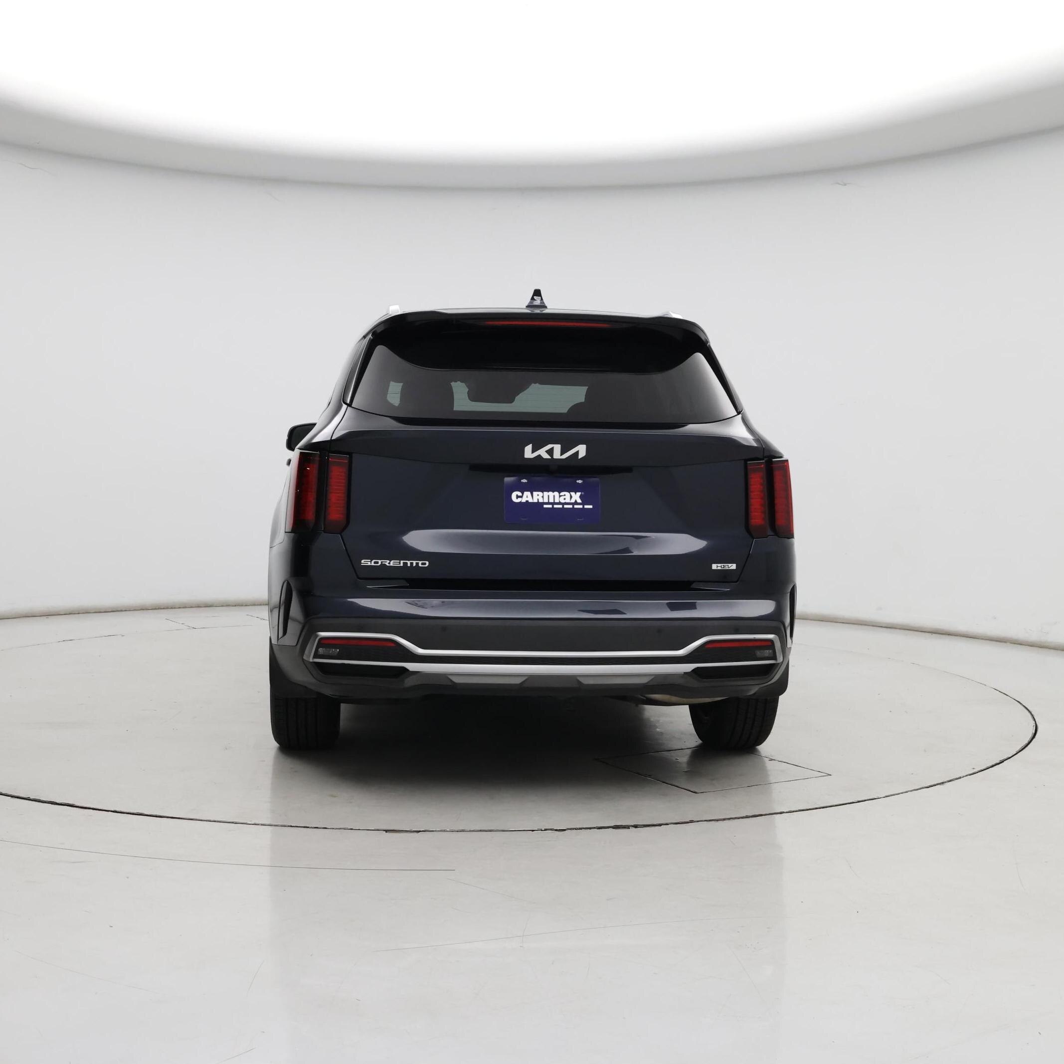 Thumbnail: 2023 Kia Sorento - 6