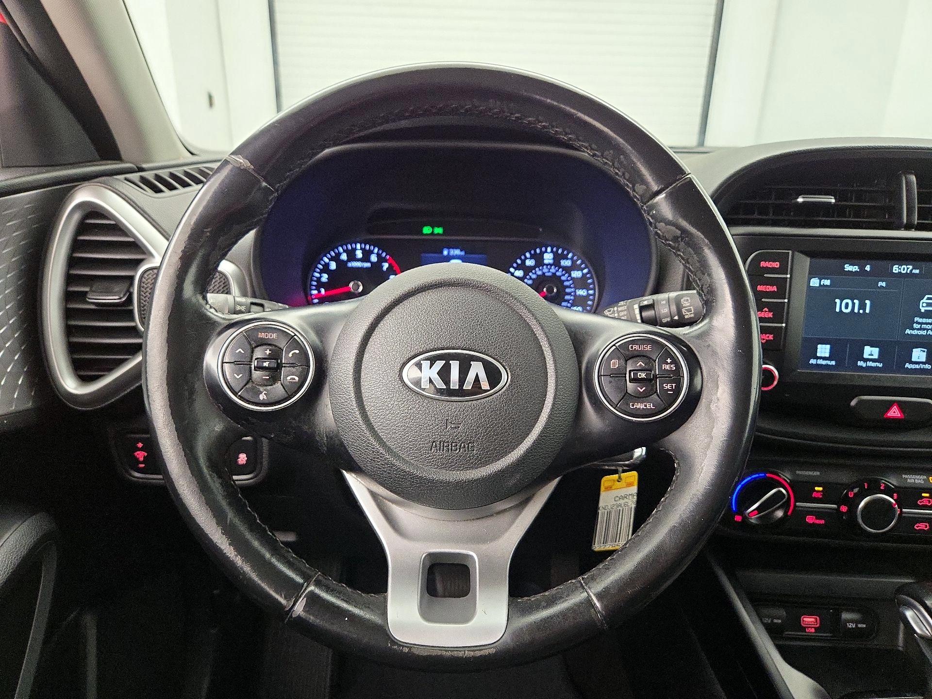 Thumbnail: 2020 Kia Soul - 10