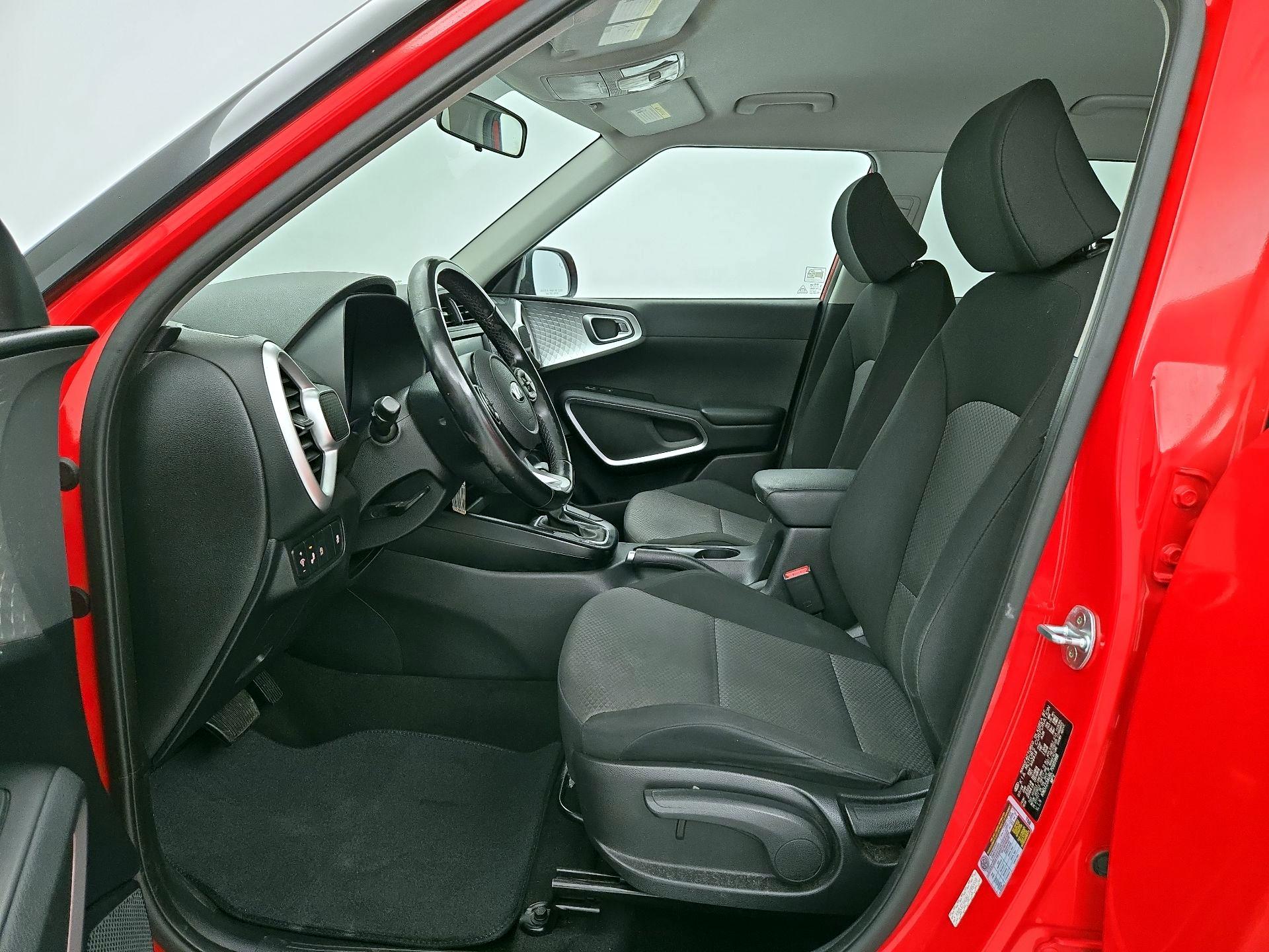 Thumbnail: 2020 Kia Soul - 11