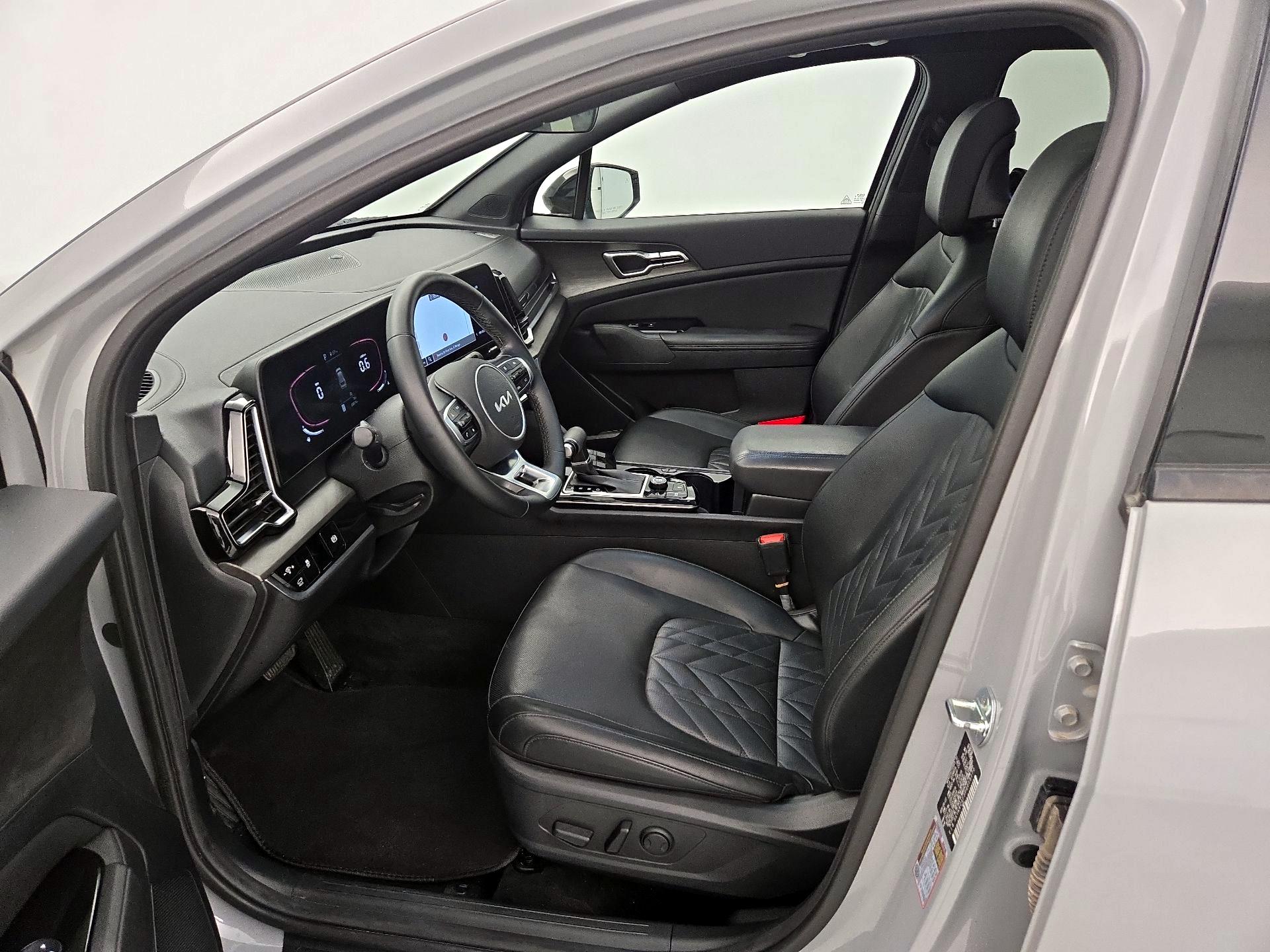 Thumbnail: 2023 Kia Sportage - 11