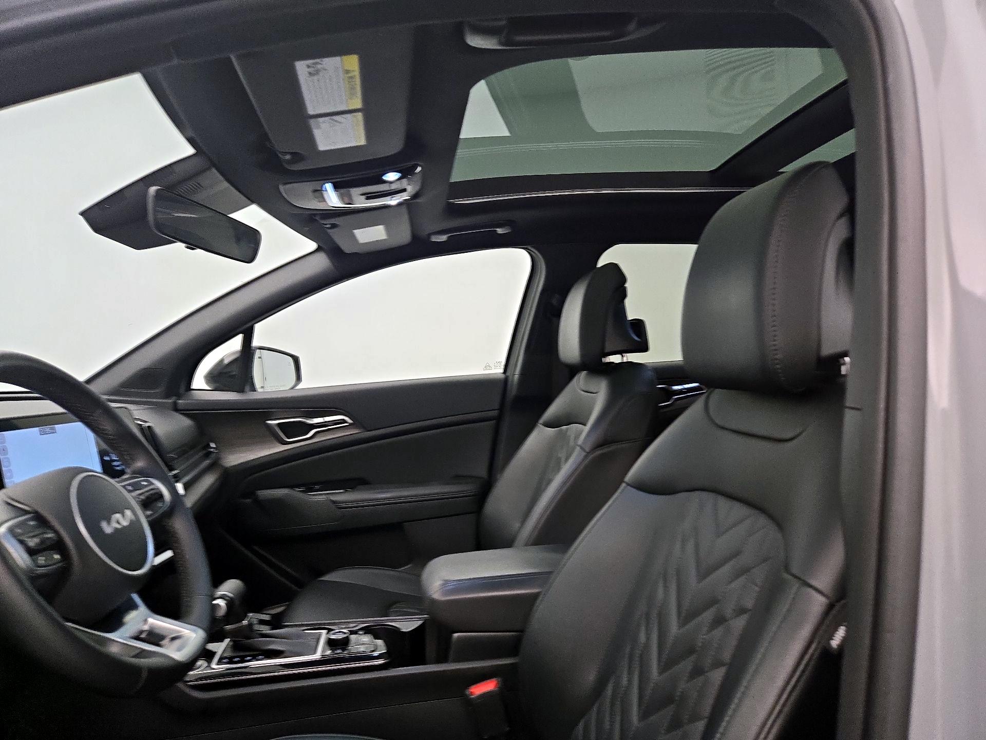 Thumbnail: 2023 Kia Sportage - 20