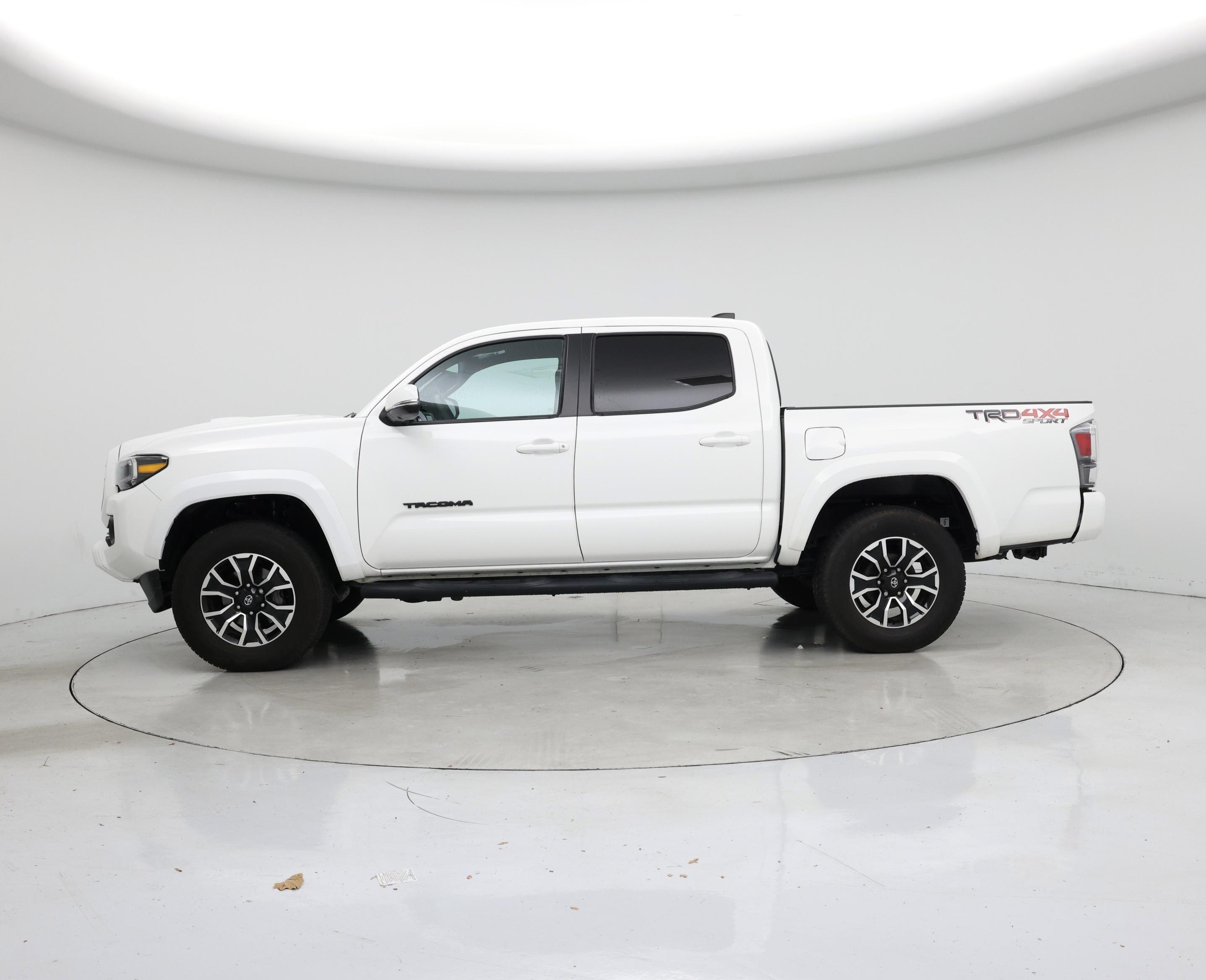 Thumbnail: 2023 Toyota Tacoma - 3