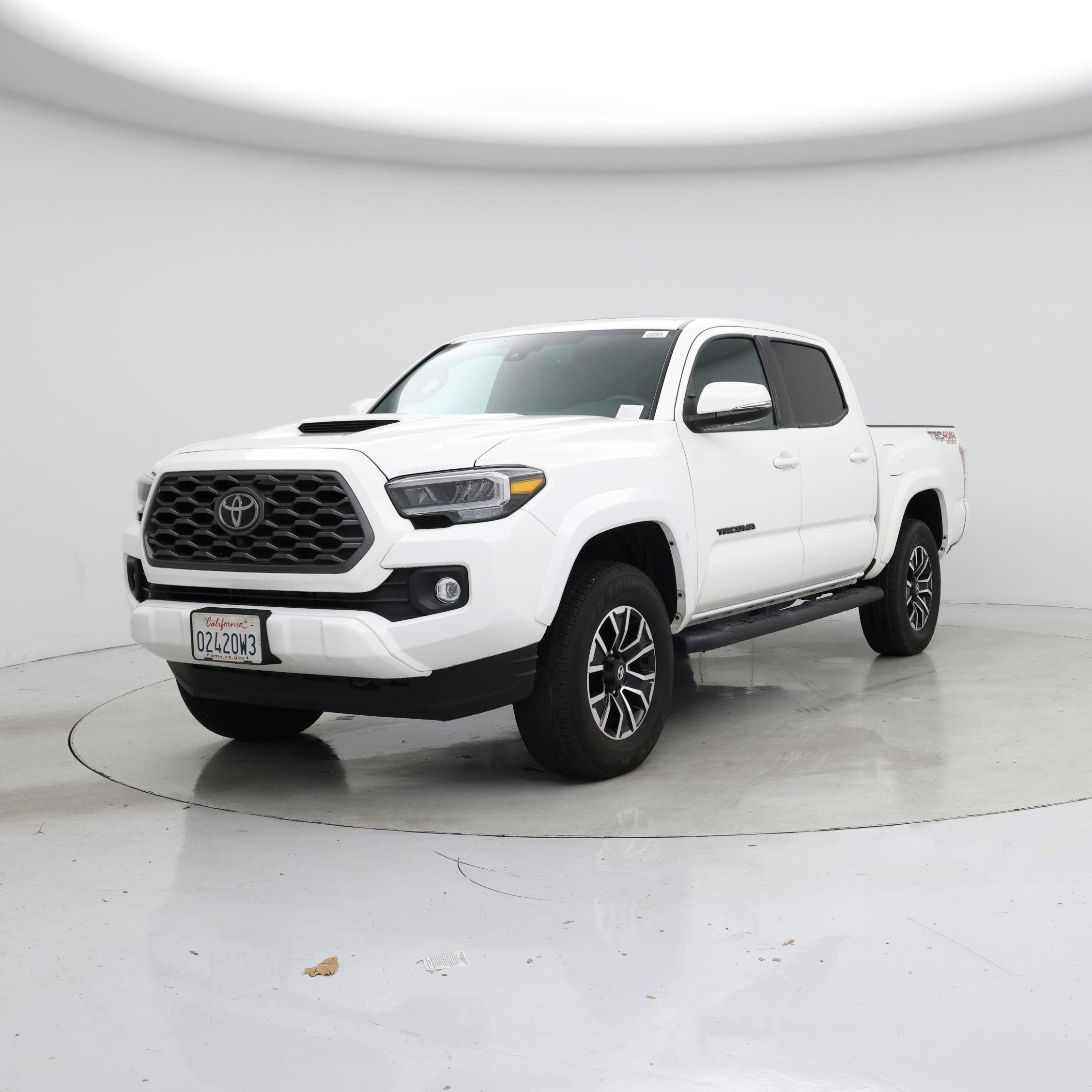 Thumbnail: 2023 Toyota Tacoma - 4