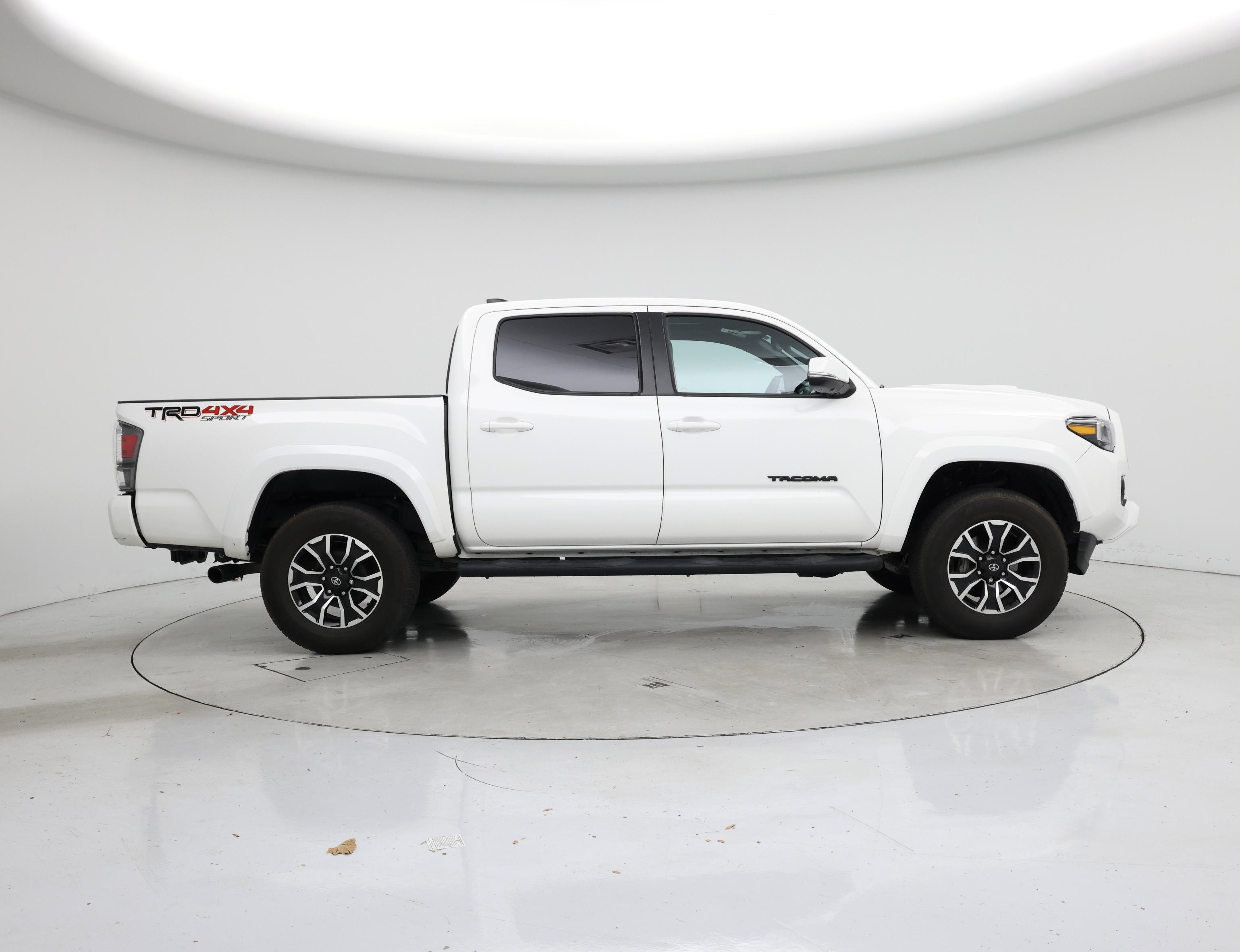 Thumbnail: 2023 Toyota Tacoma - 7