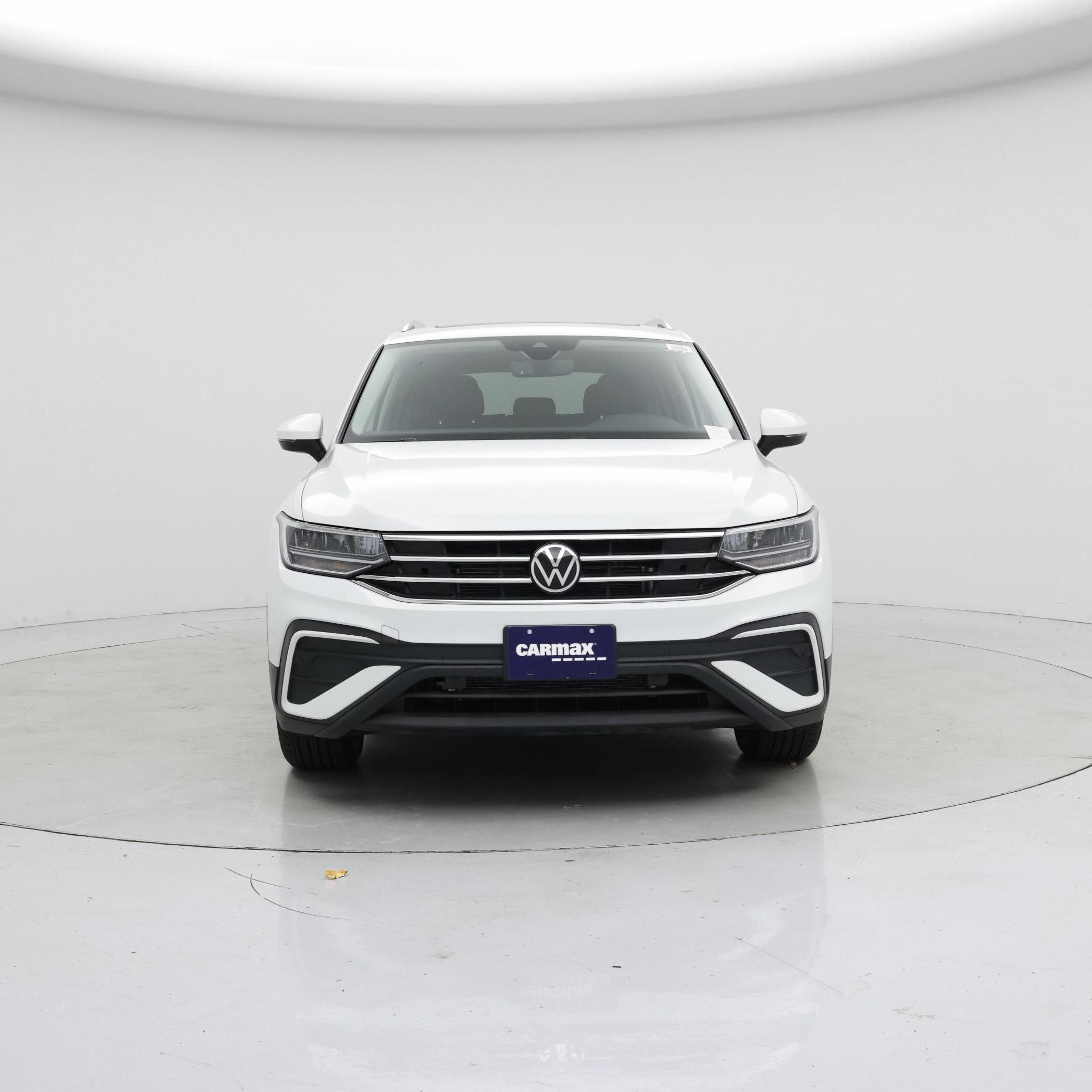 Thumbnail: 2022 Volkswagen Tiguan - 5