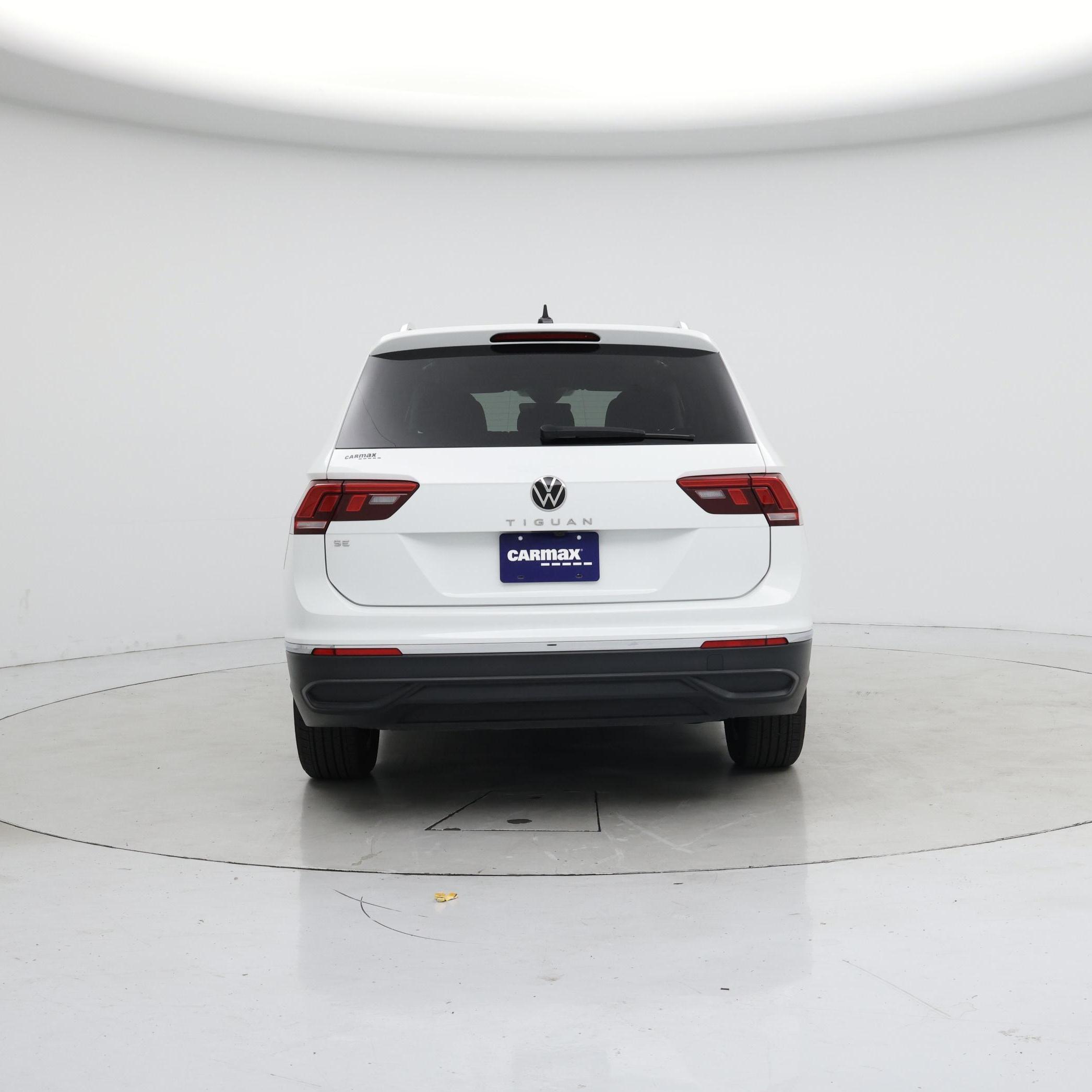 Thumbnail: 2022 Volkswagen Tiguan - 6