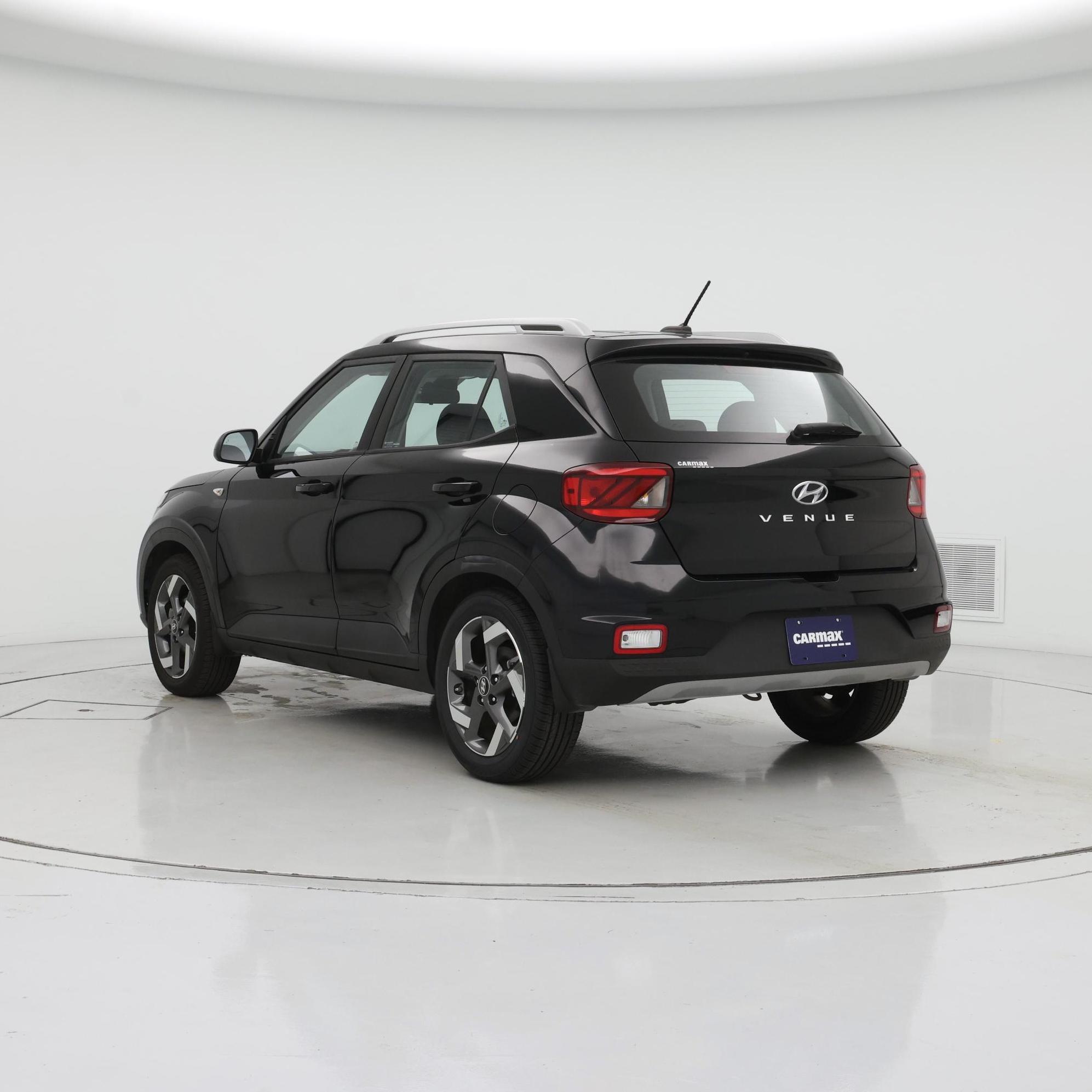 Thumbnail: 2023 Hyundai Venue - 2
