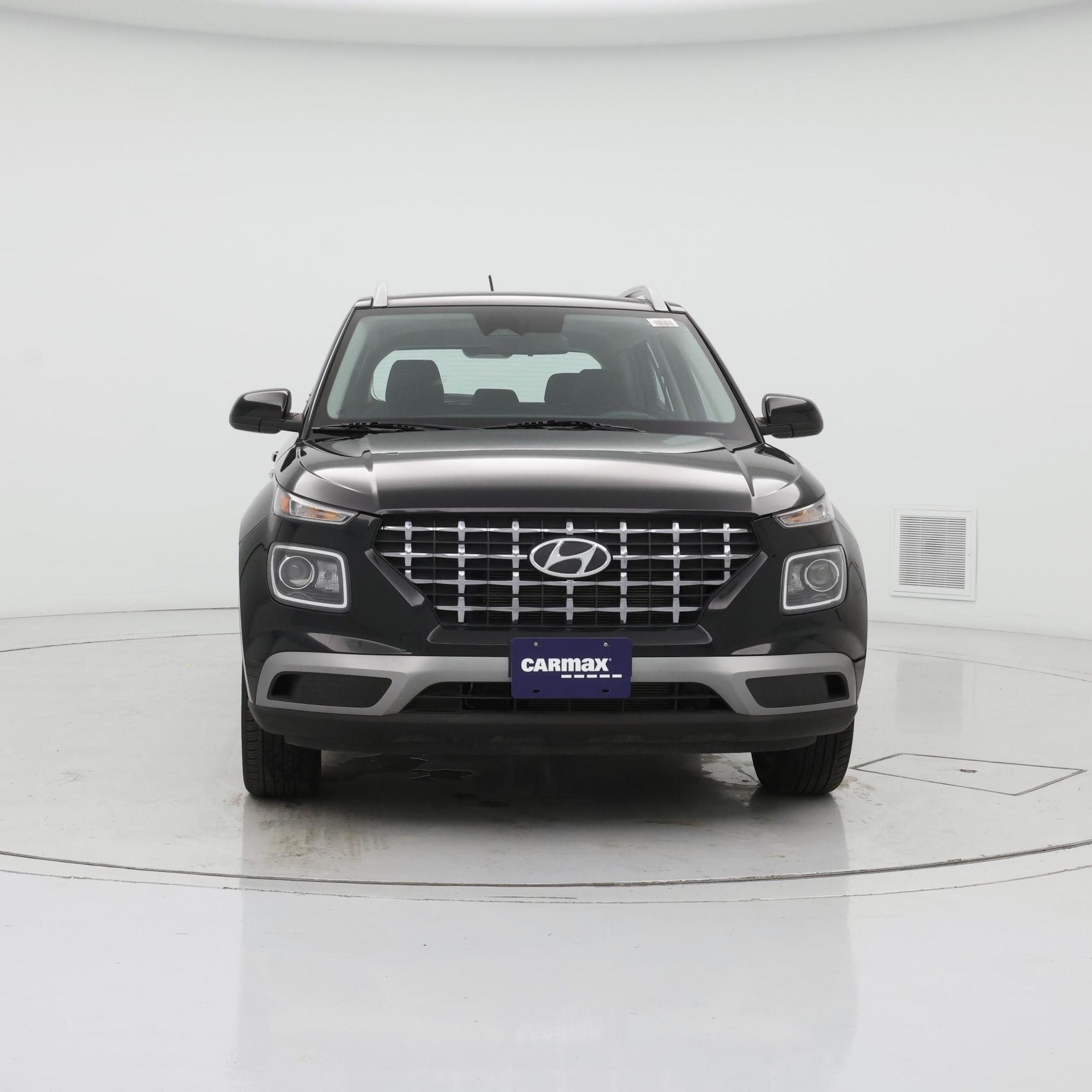 Thumbnail: 2023 Hyundai Venue - 5
