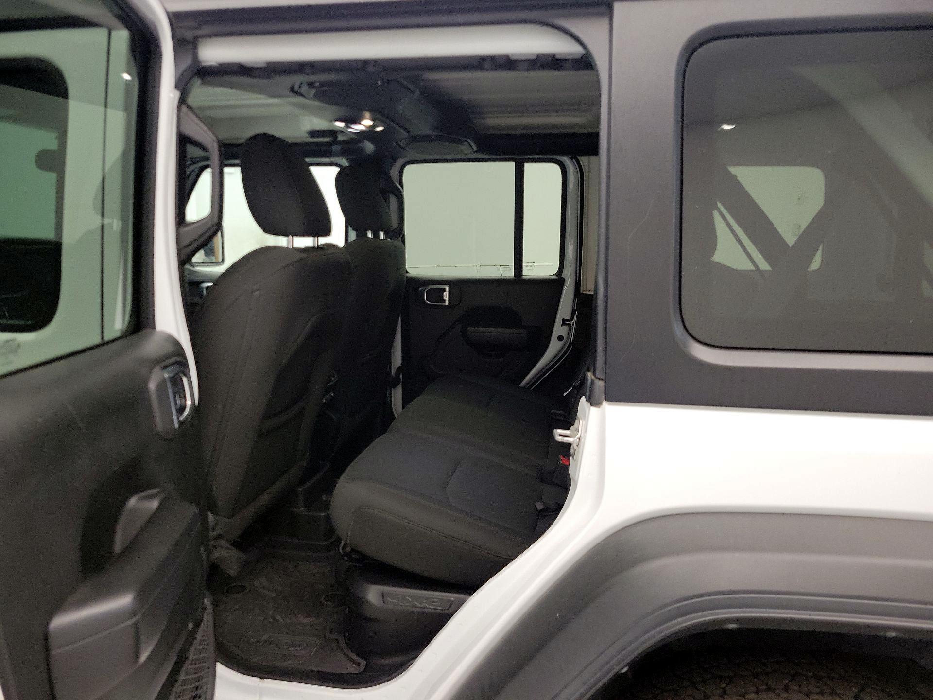 Thumbnail: 2023 Jeep Wrangler - 19