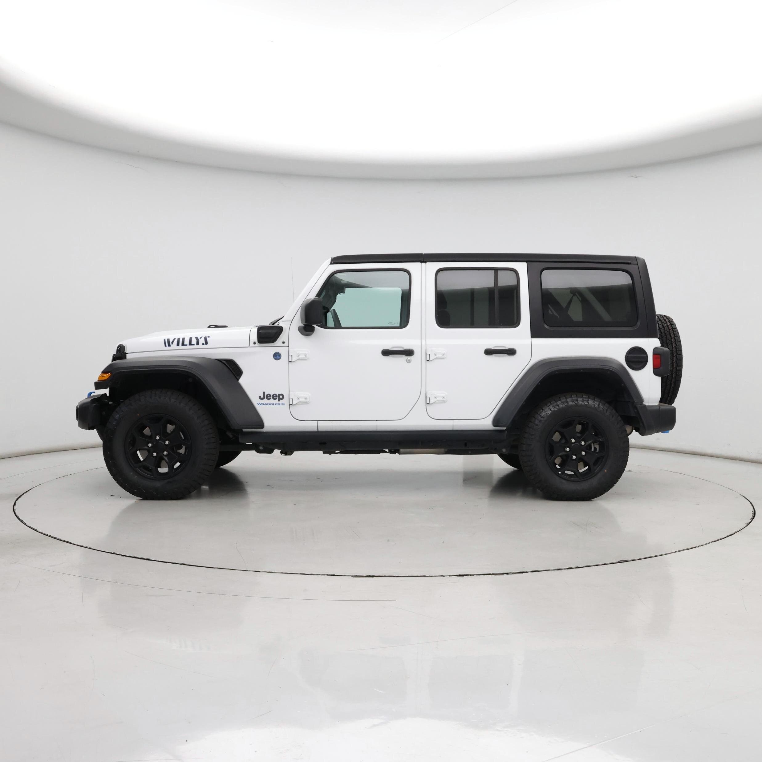 Thumbnail: 2023 Jeep Wrangler - 3