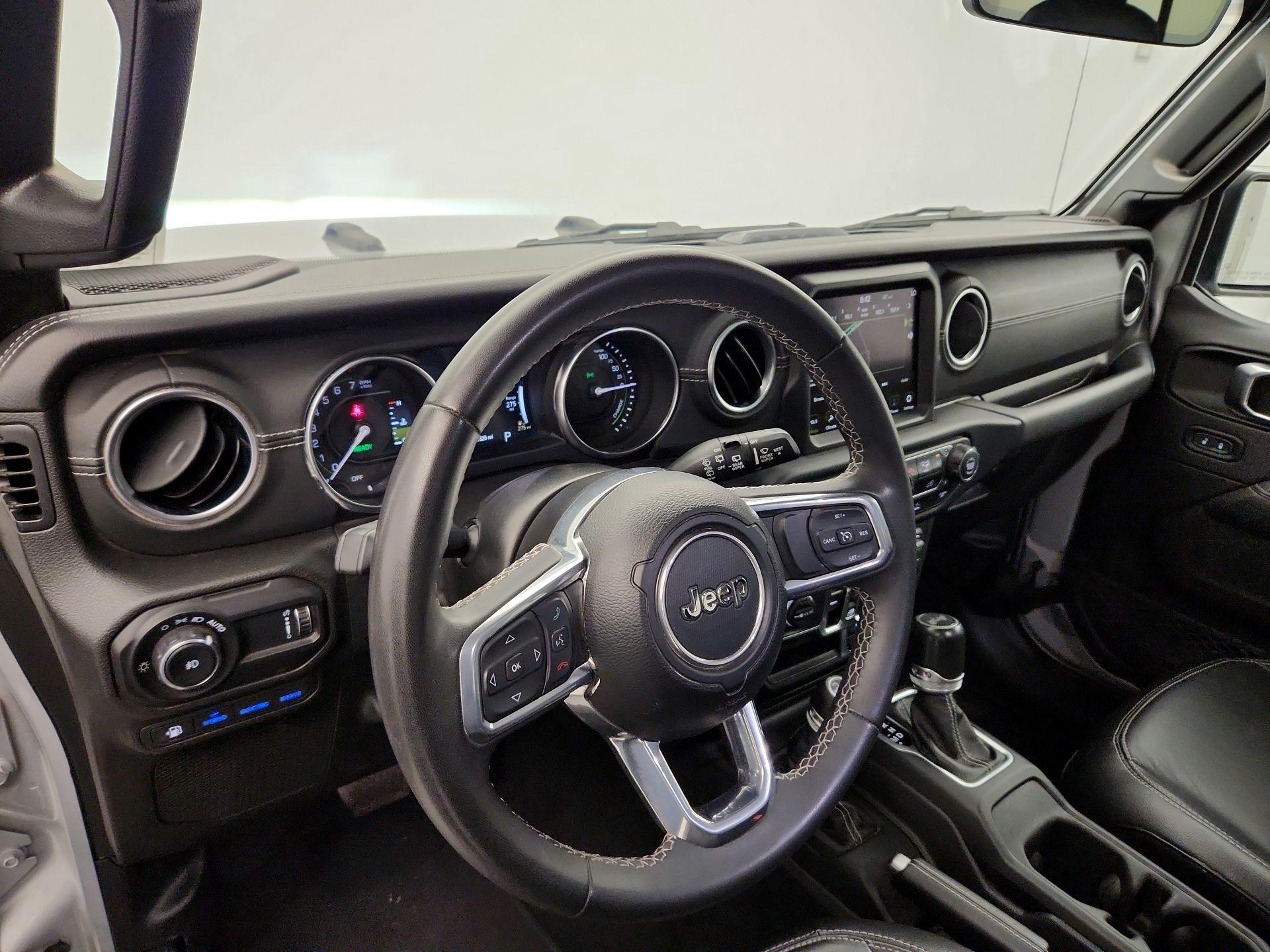 Thumbnail: 2023 Jeep Wrangler - 9