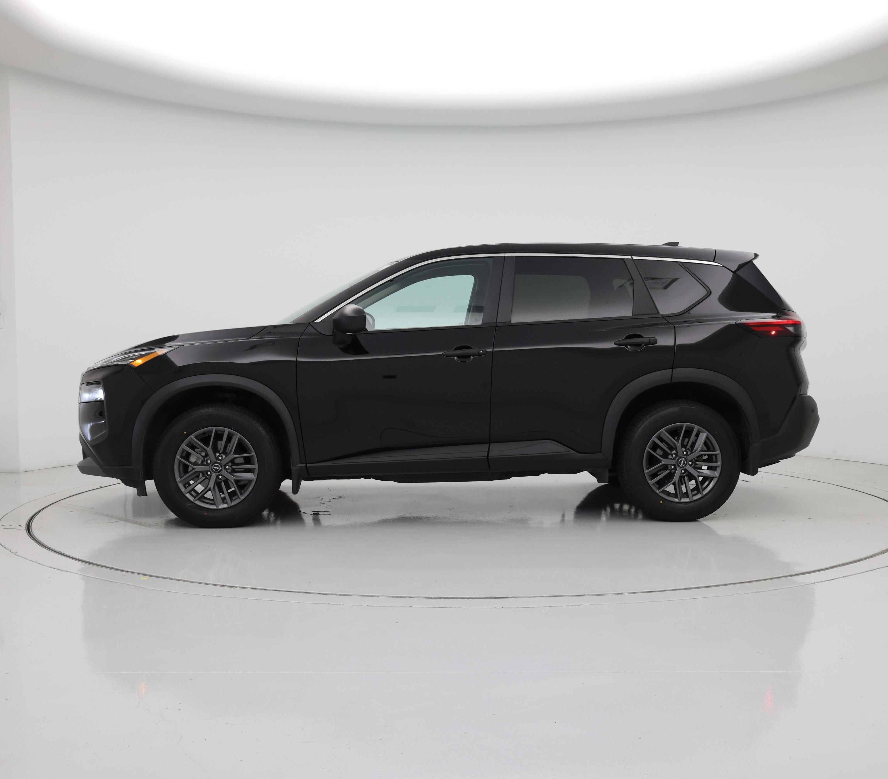 Thumbnail: 2022 Nissan Rogue - 3