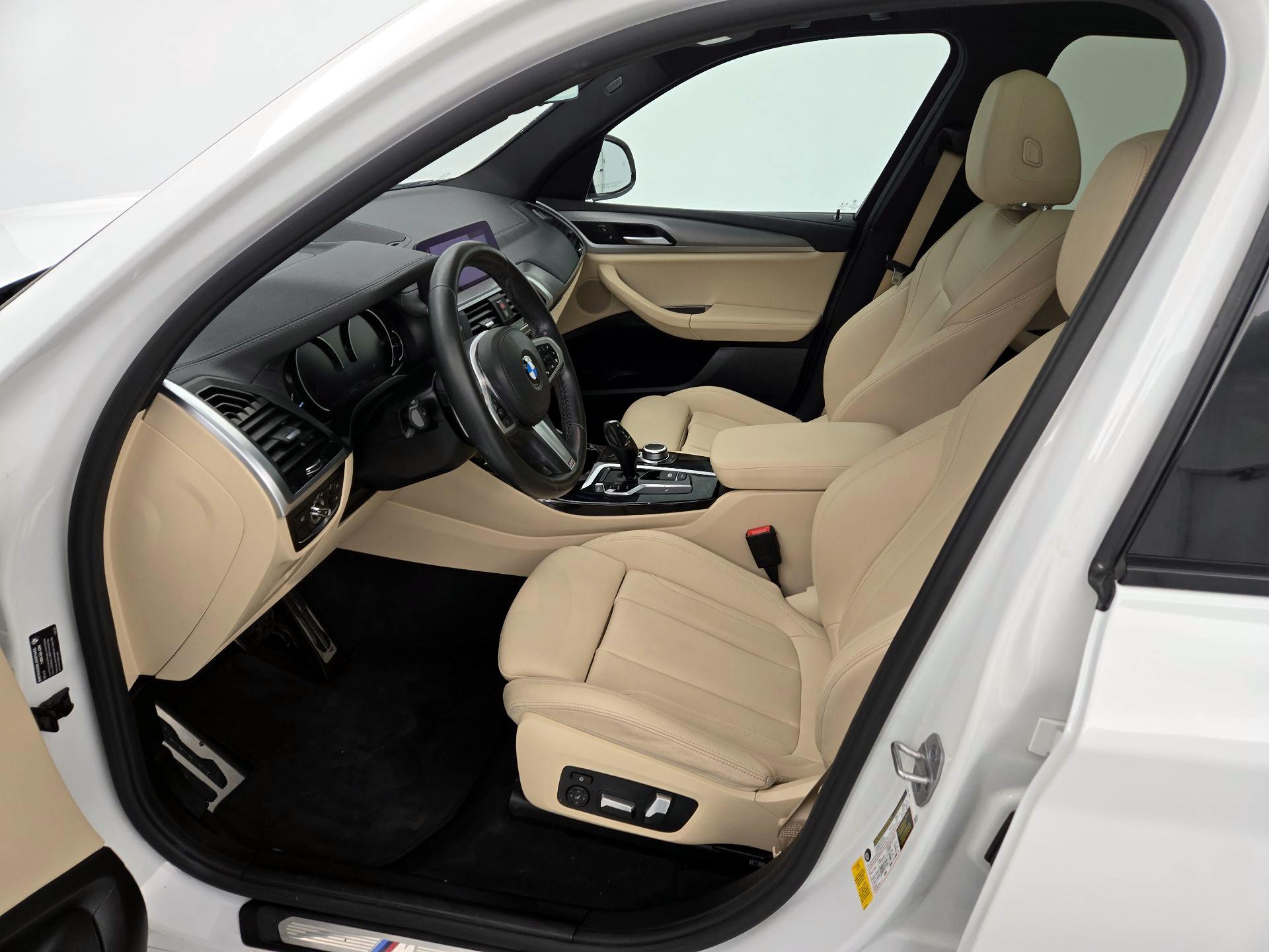 Thumbnail: 2021 BMW X3 - 11