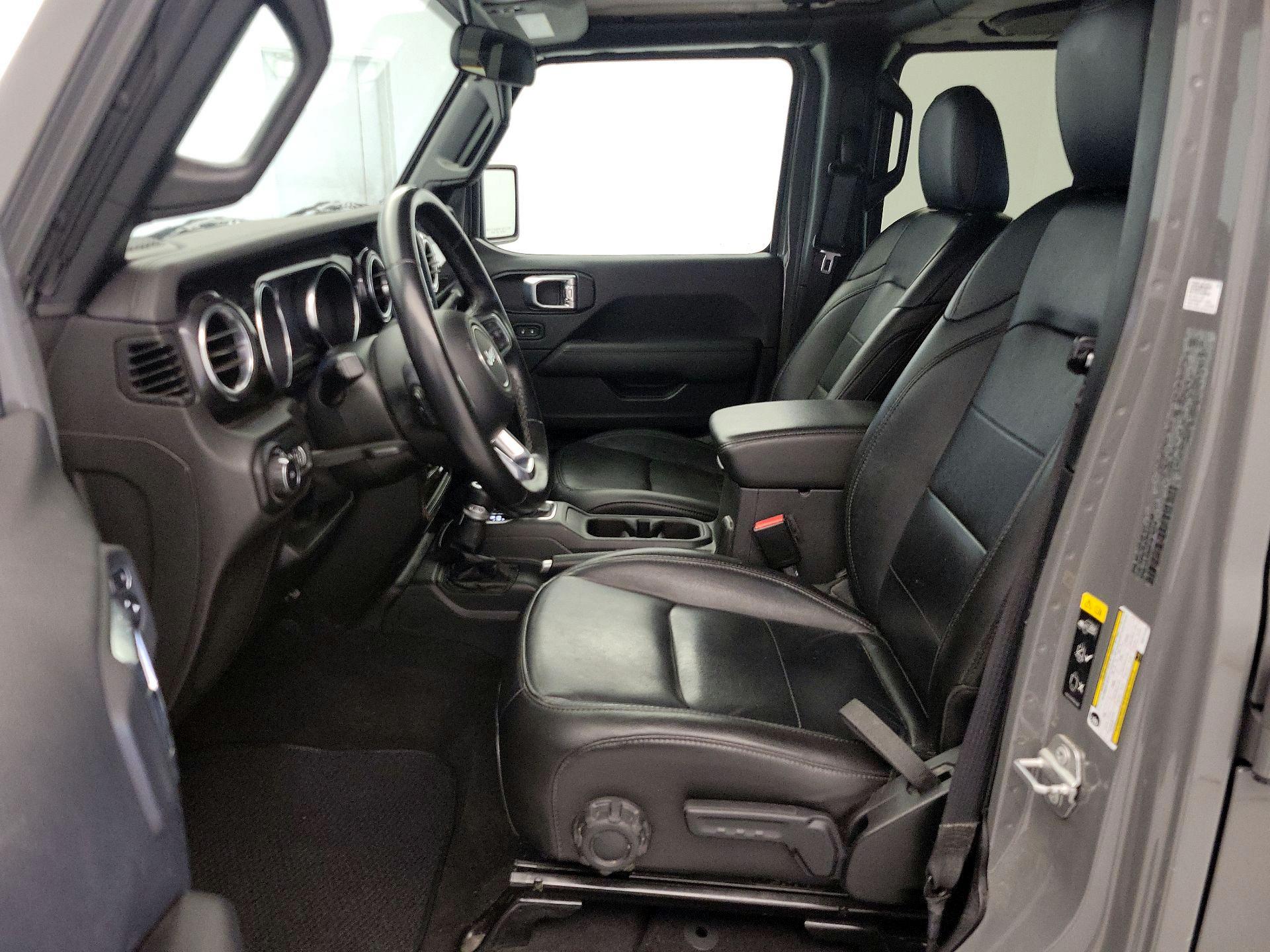 Thumbnail: 2021 Jeep Wrangler - 11