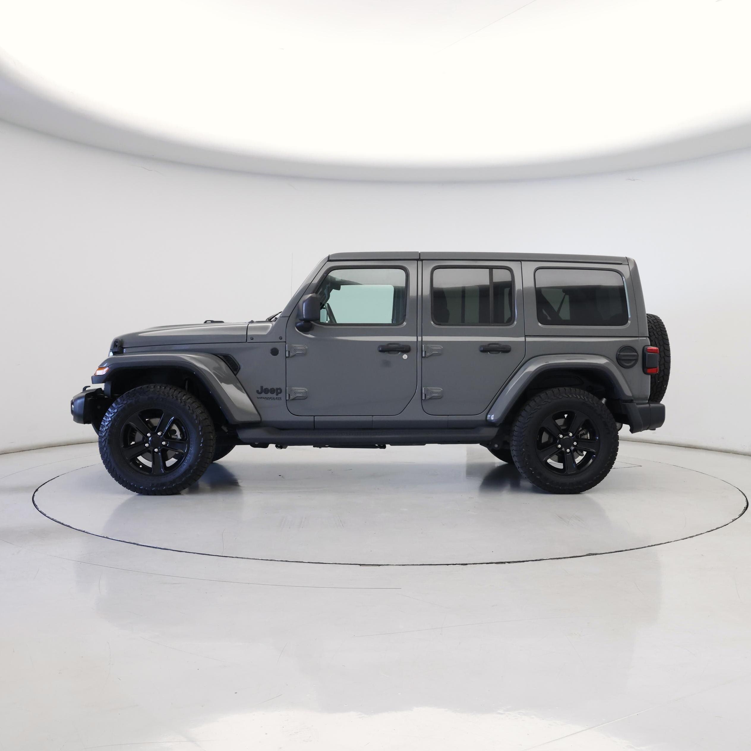 Thumbnail: 2021 Jeep Wrangler - 3