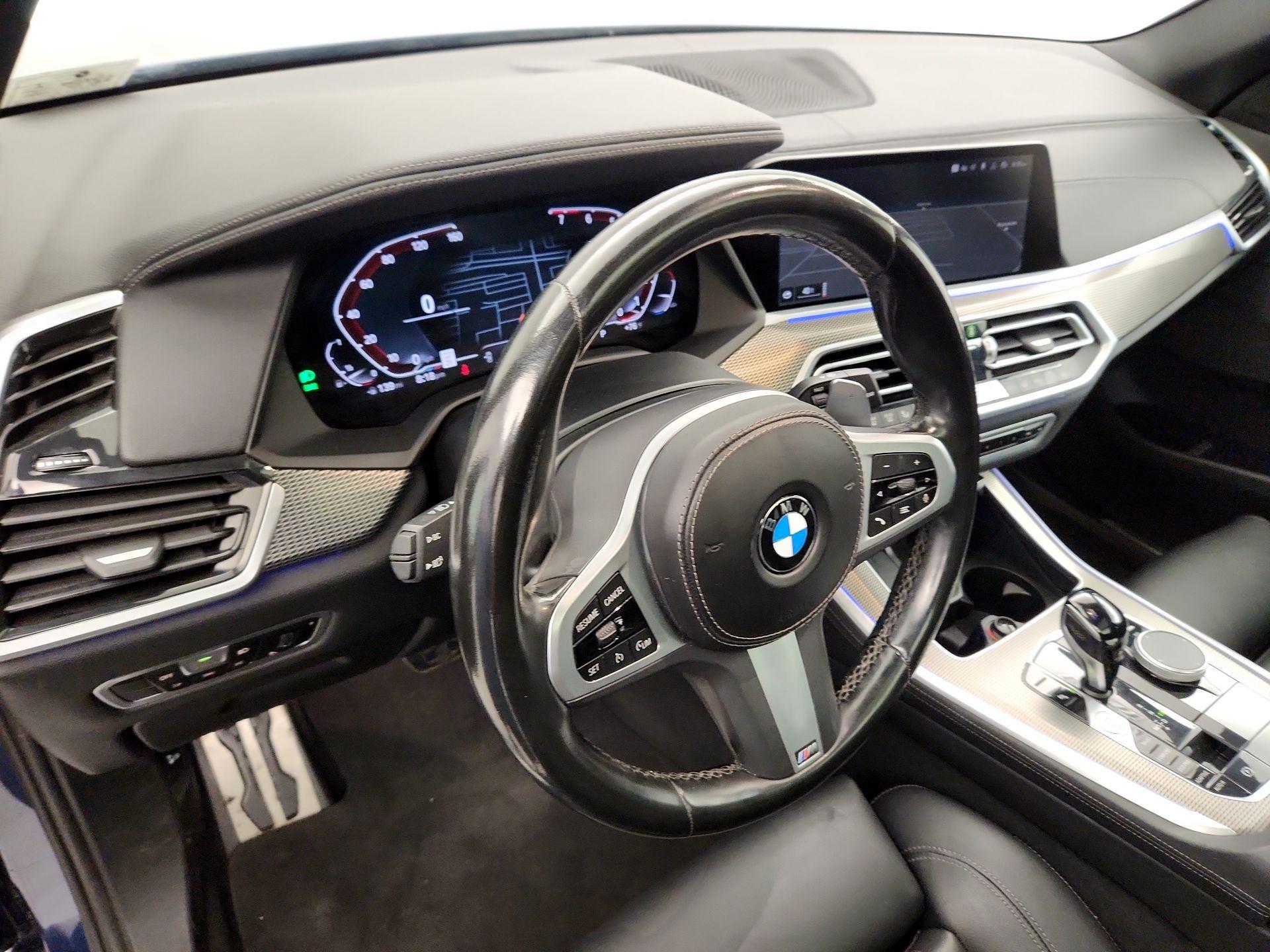 Thumbnail: 2022 BMW X5 - 9