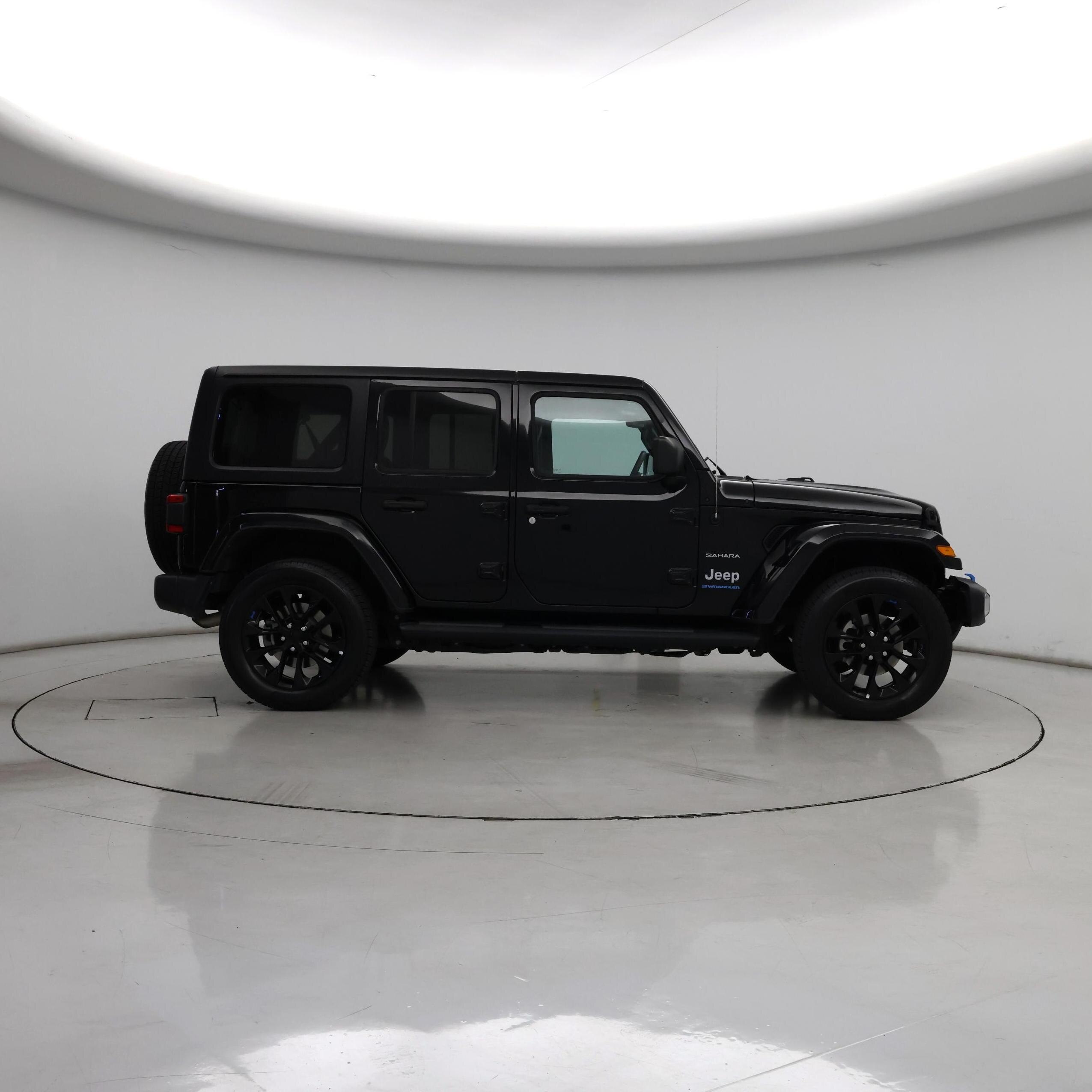 Thumbnail: 2023 Jeep Wrangler - 7