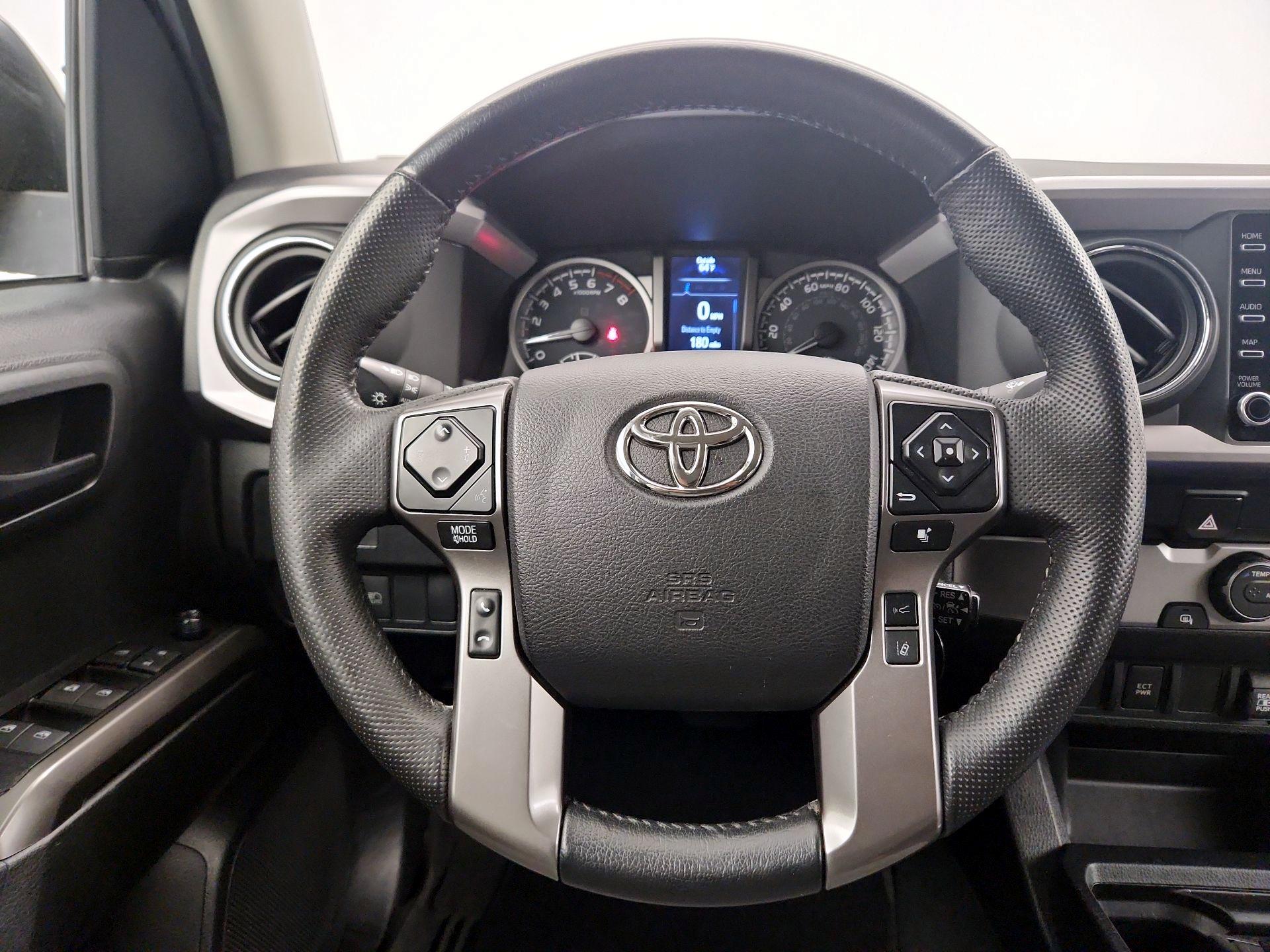 Thumbnail: 2022 Toyota Tacoma - 10
