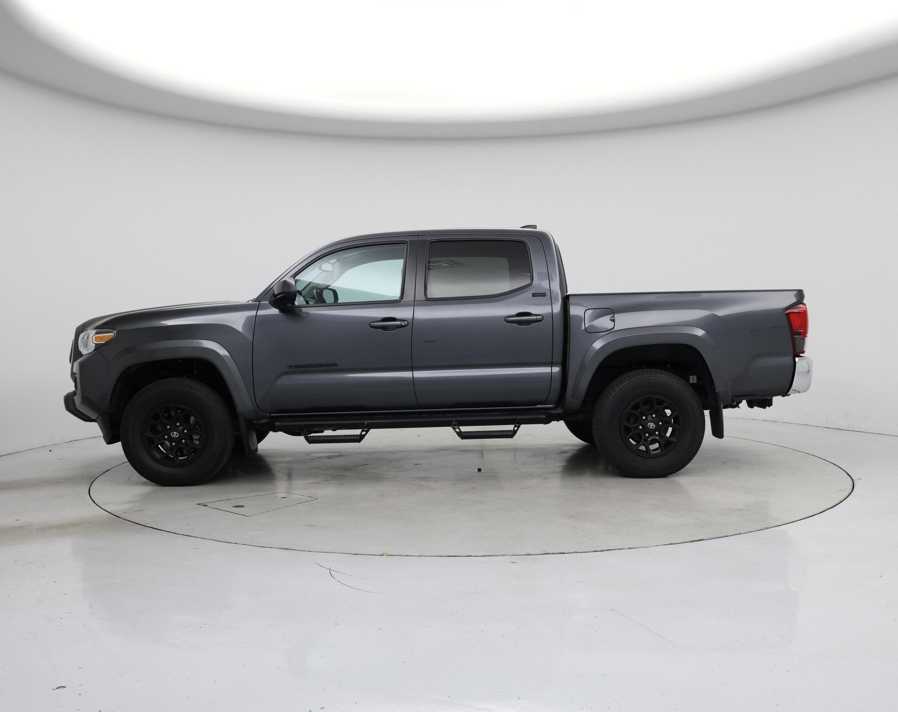 Thumbnail: 2022 Toyota Tacoma - 3