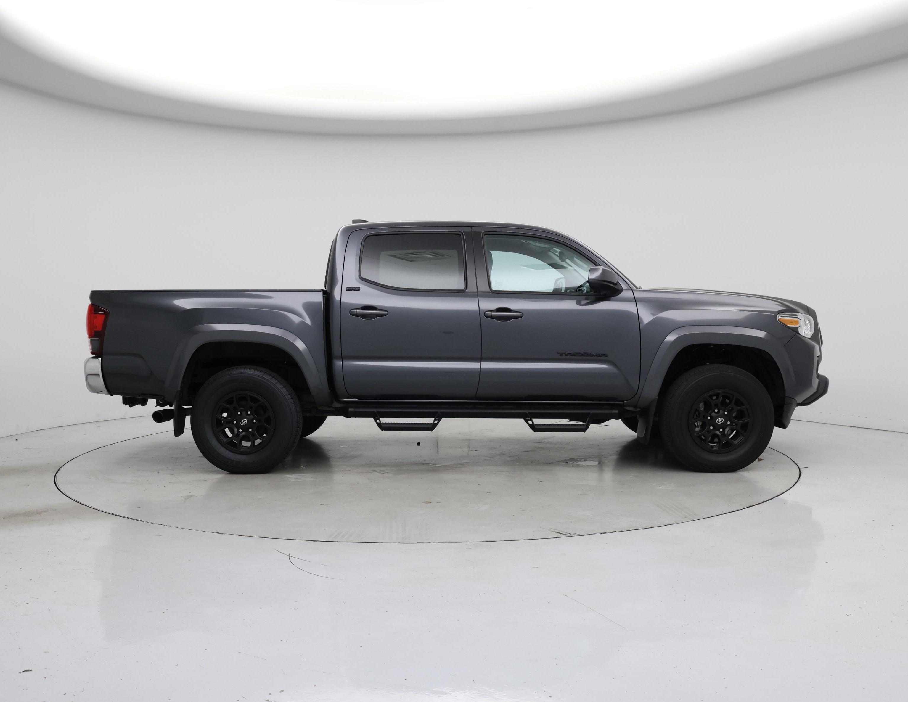 Thumbnail: 2022 Toyota Tacoma - 7