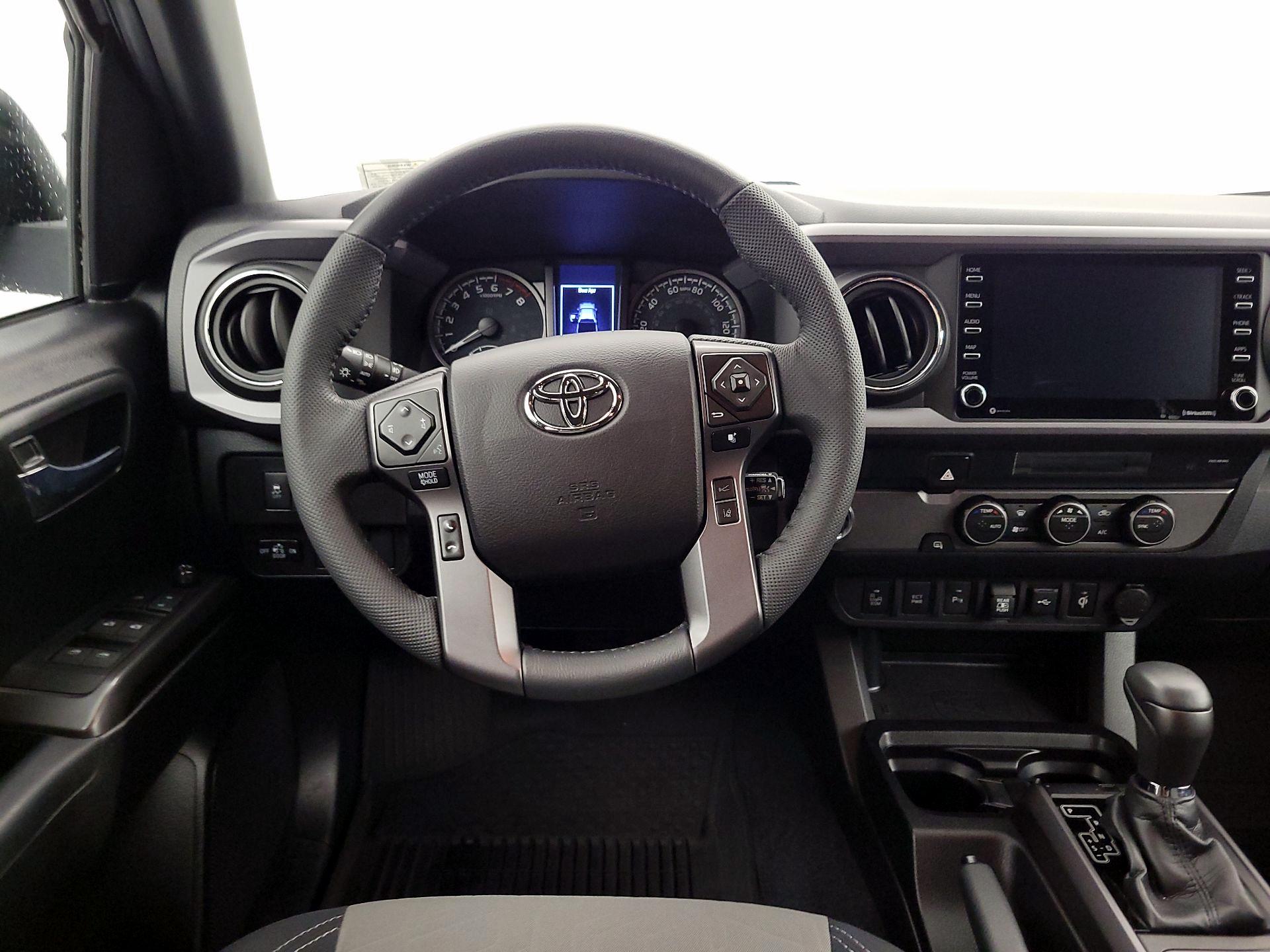 Thumbnail: 2021 Toyota Tacoma - 10