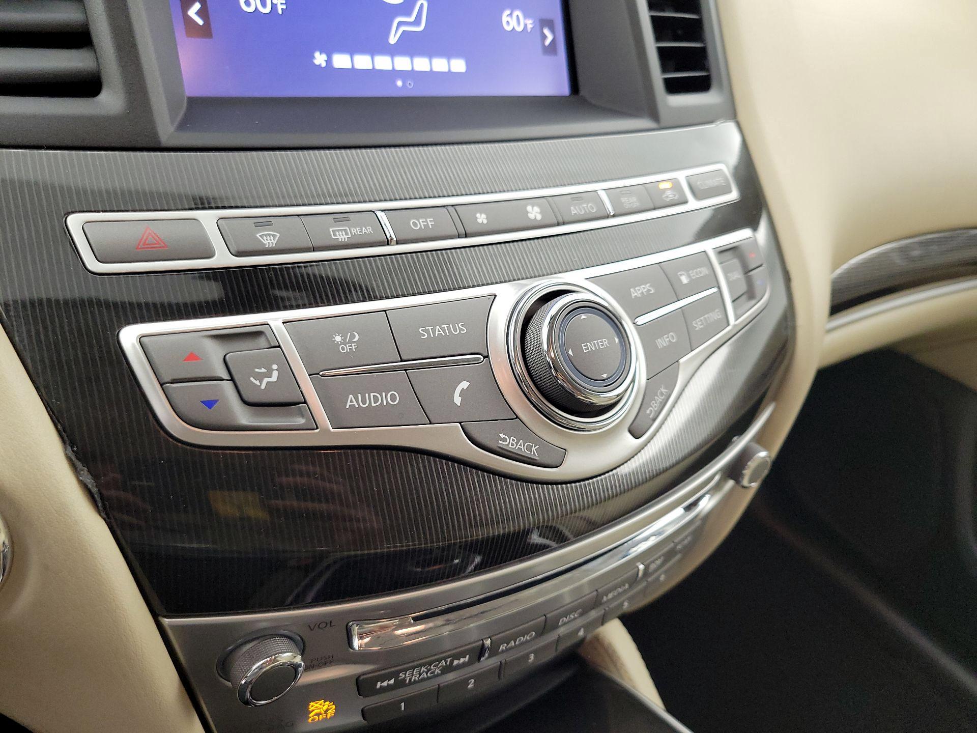 Thumbnail: 2018 INFINITI QX60 - 16