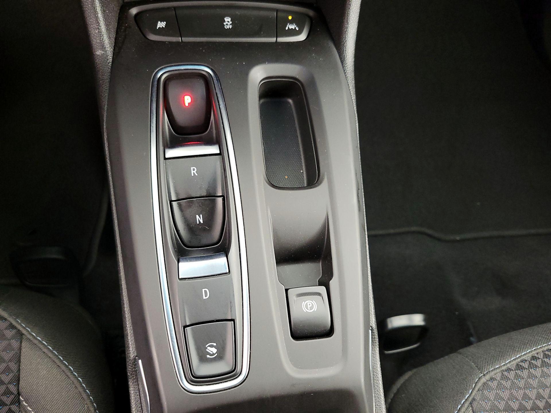 Thumbnail: 2023 Chevrolet Bolt EUV - 17