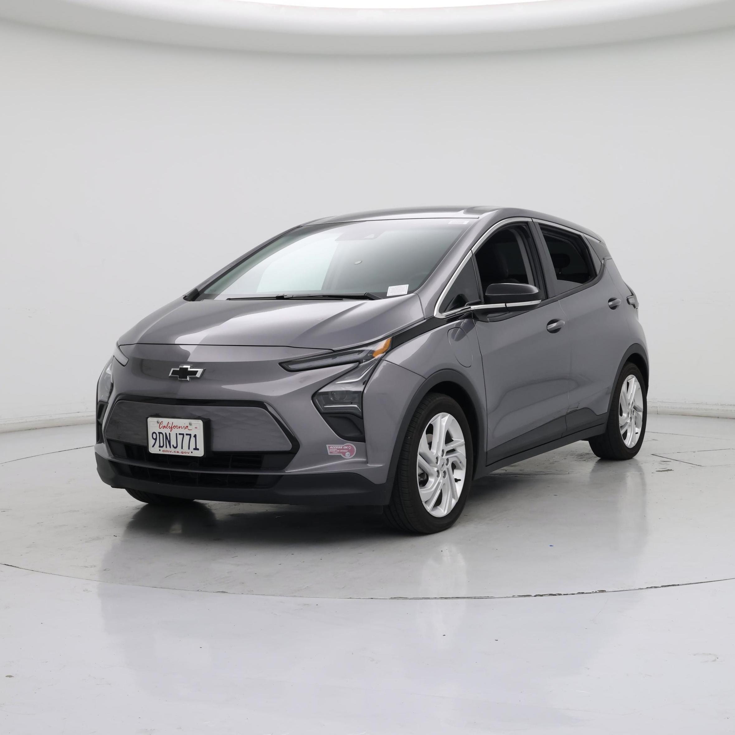 Thumbnail: 2023 Chevrolet Bolt EUV - 4