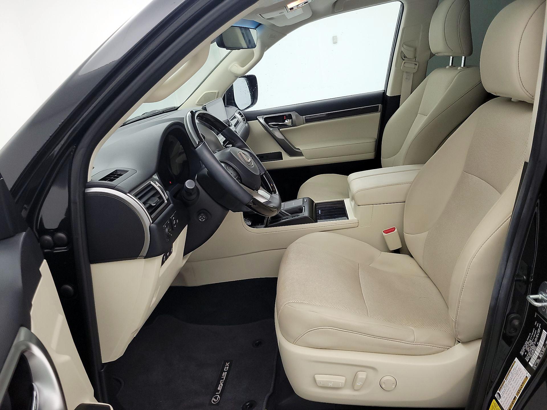 Thumbnail: 2023 Lexus GX - 11