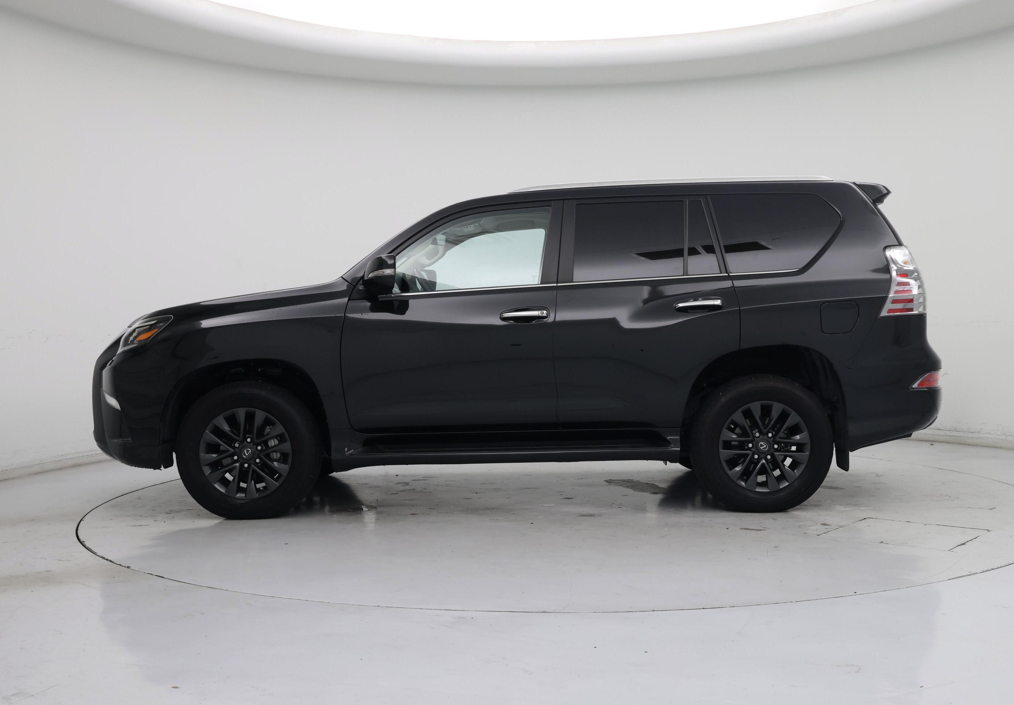 Thumbnail: 2023 Lexus GX - 3