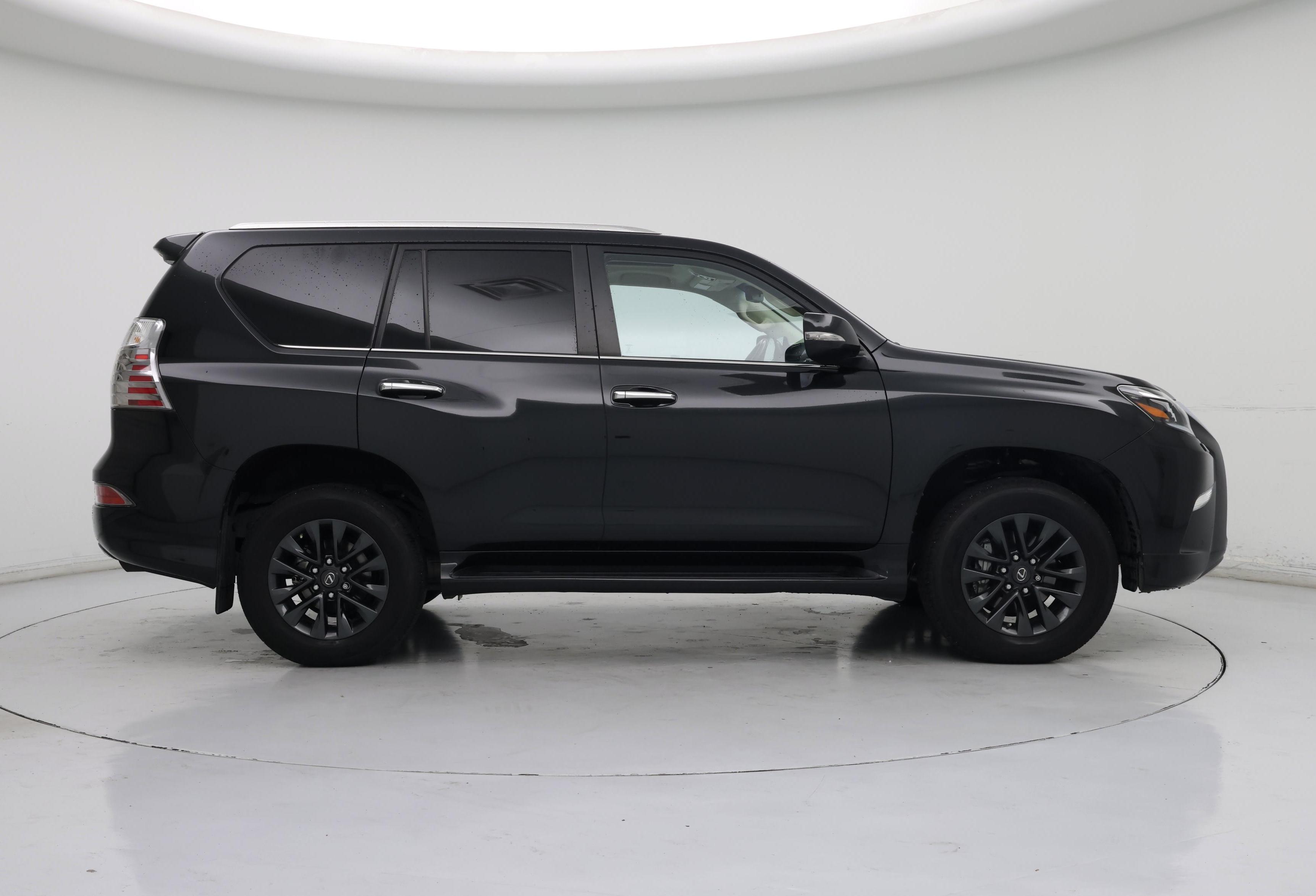 Thumbnail: 2023 Lexus GX - 7