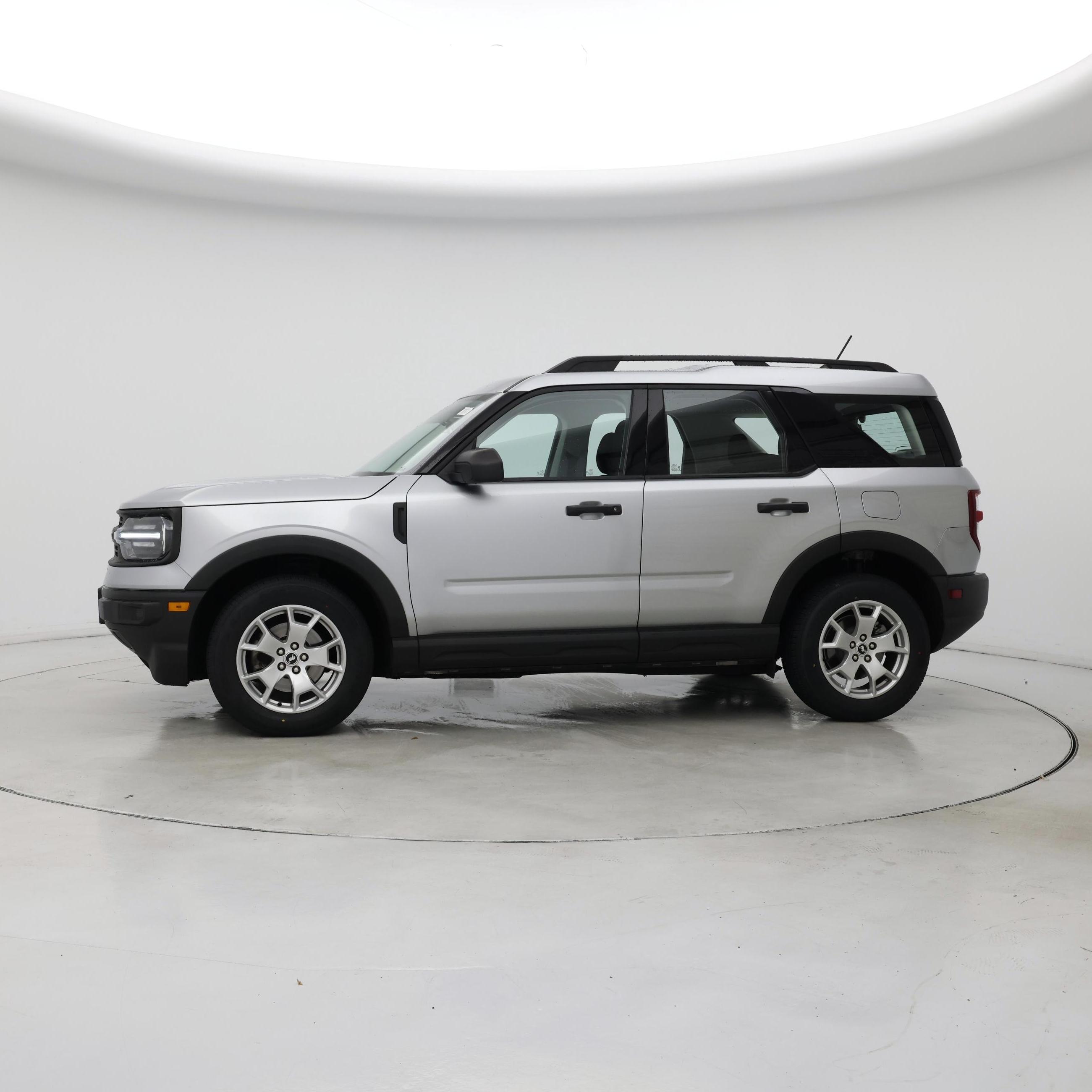 Thumbnail: 2022 Ford Bronco Sport - 3