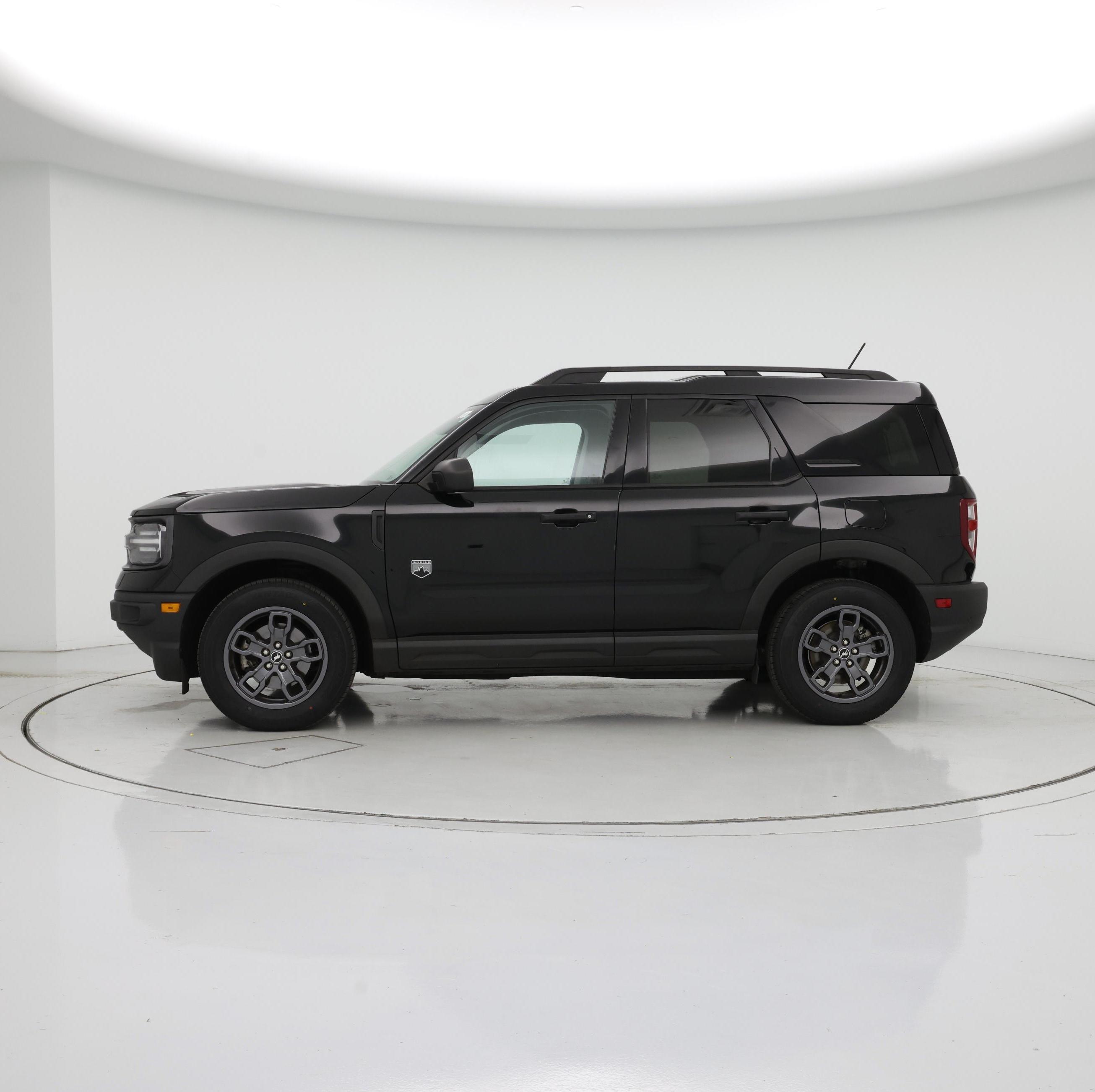 Thumbnail: 2022 Ford Bronco Sport - 3