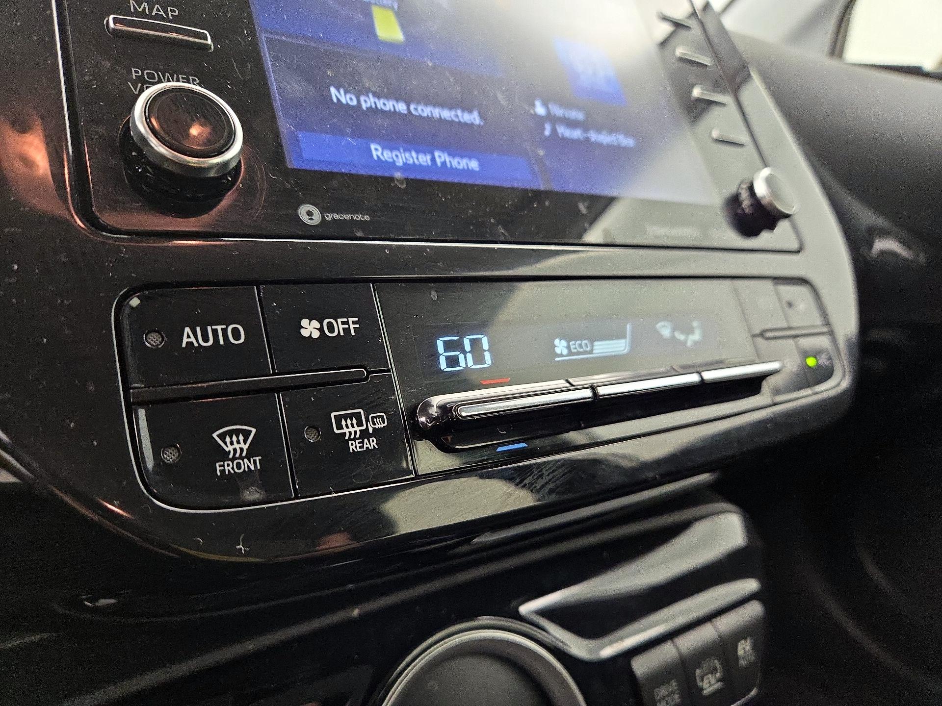 Thumbnail: 2021 Toyota Prius Prime - 16