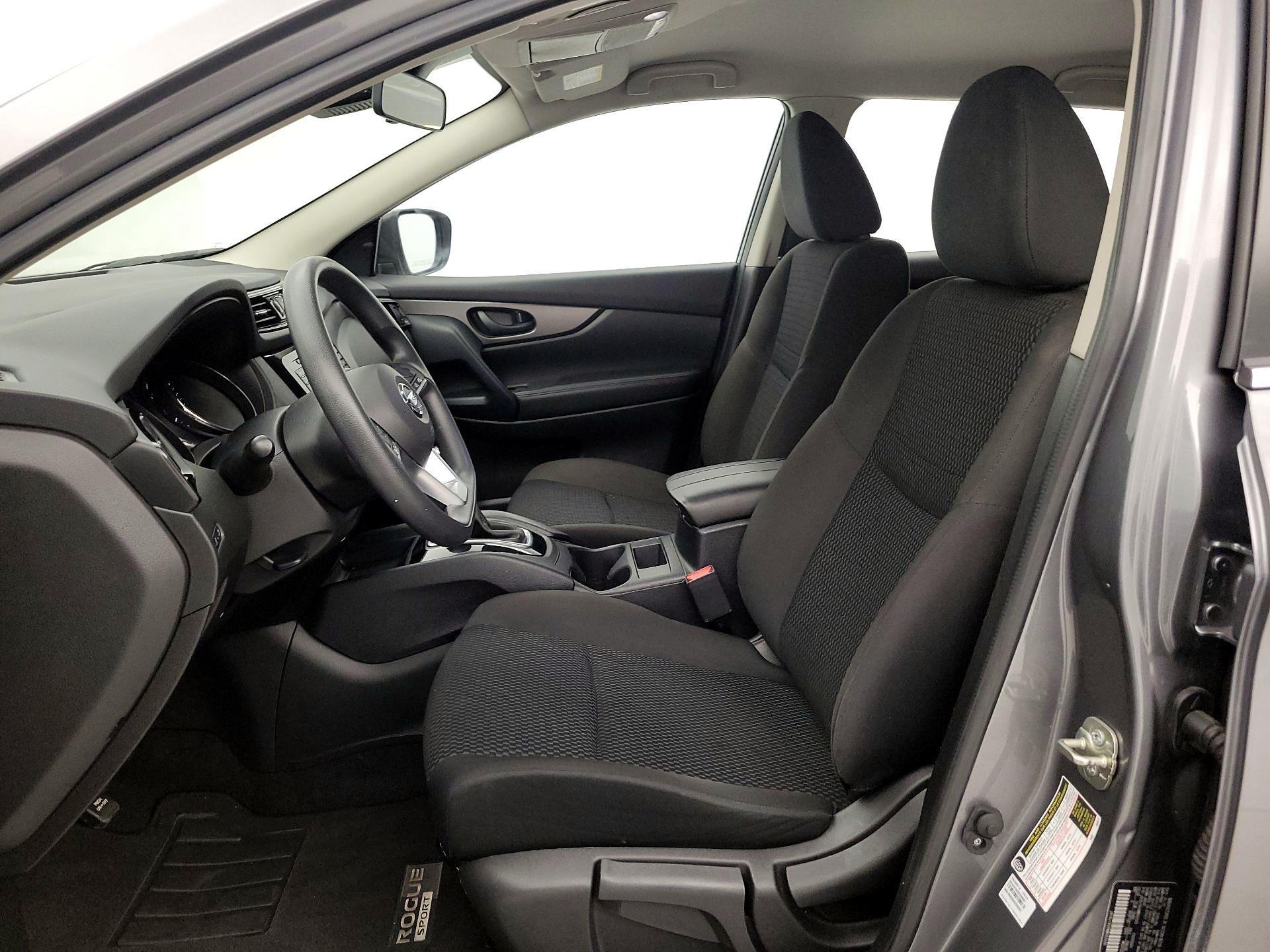 Thumbnail: 2021 Nissan Rogue Sport - 11